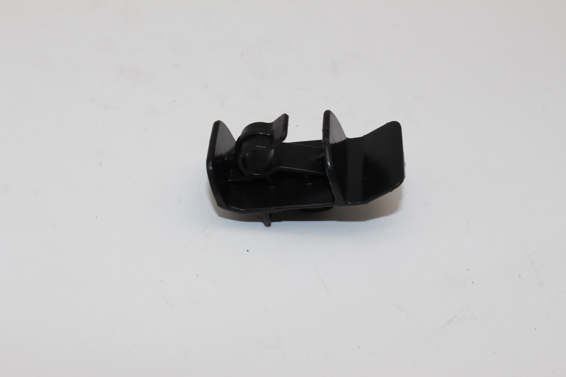 57255AG000 Hood / Trunk Prop Rod Bracket. Hood Prop Rod Clip. Hood Prop Rod Retainer (Front) für SUBARU 2012 - 2025.