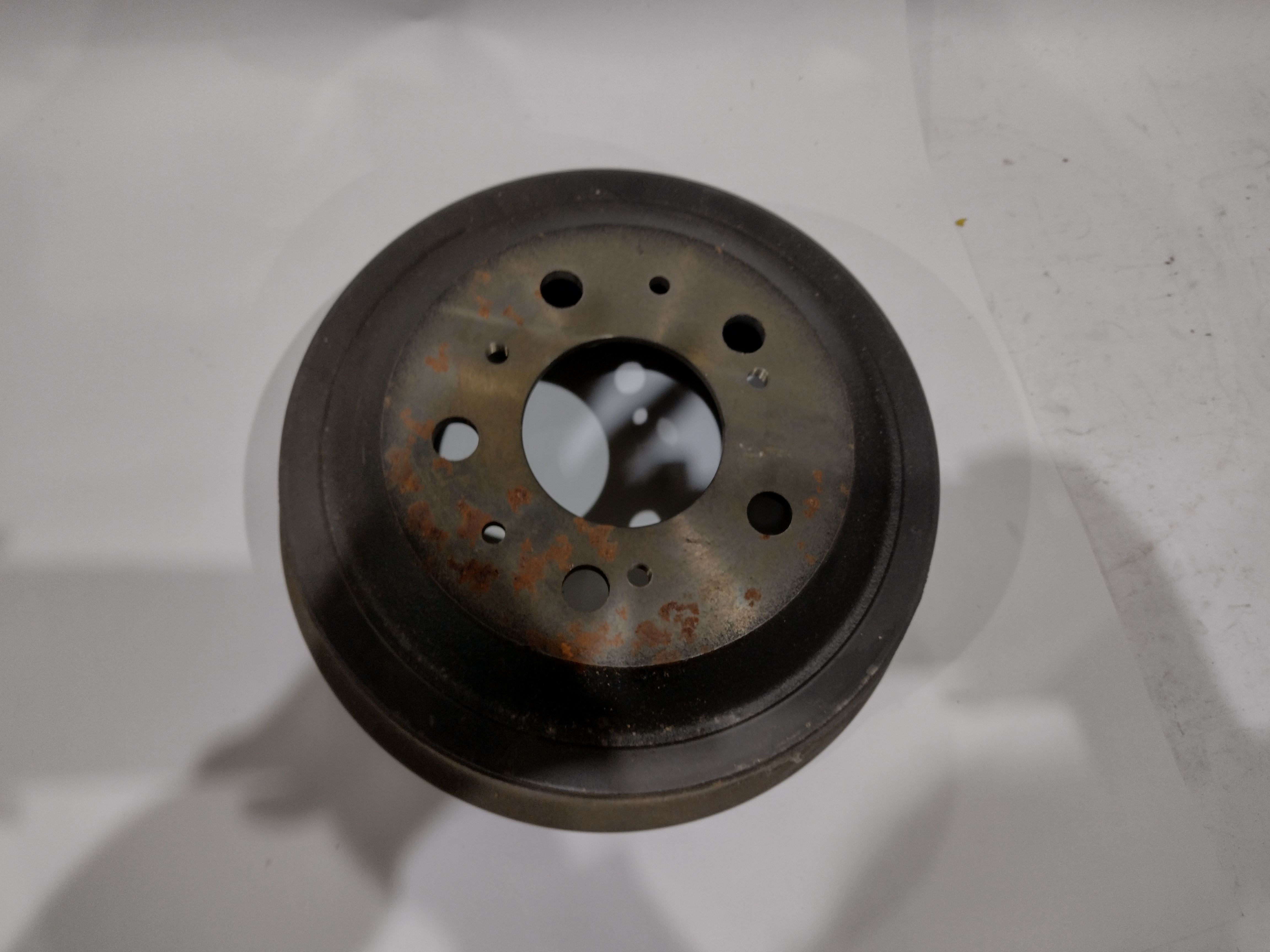 Peugeot / Citroen Bremstrommel 424738 NEU NOS NEW