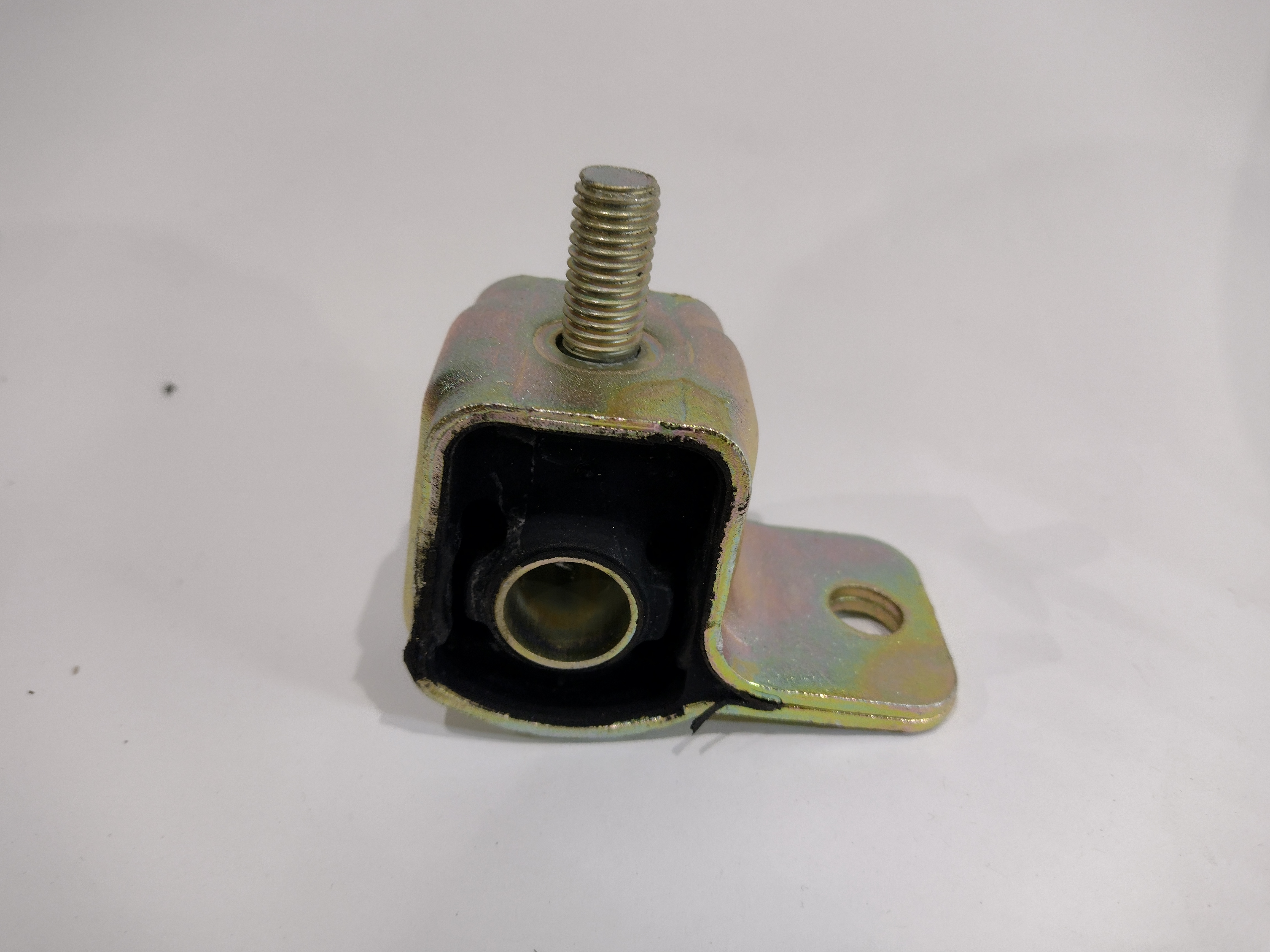 Peugeot 405 Querlenkerbefestigung hinteres Lager 352389 NEU NOS NEW Peugeot 405 Querlenkerbefestigung hinteres Lager 352389 NEU NOS NEW