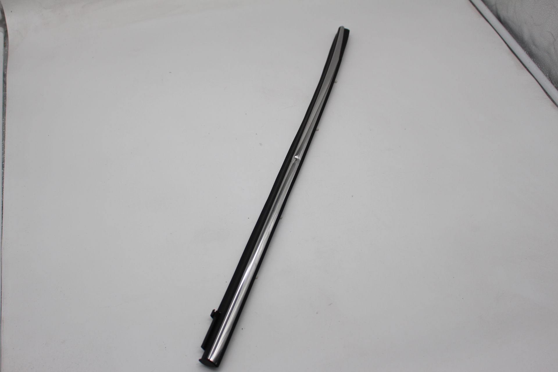 Peugeot 108 / Citroen C1 II Dichtleiste, Türscheibe hinten links außen B000828480 NEU NOS NEW OEM