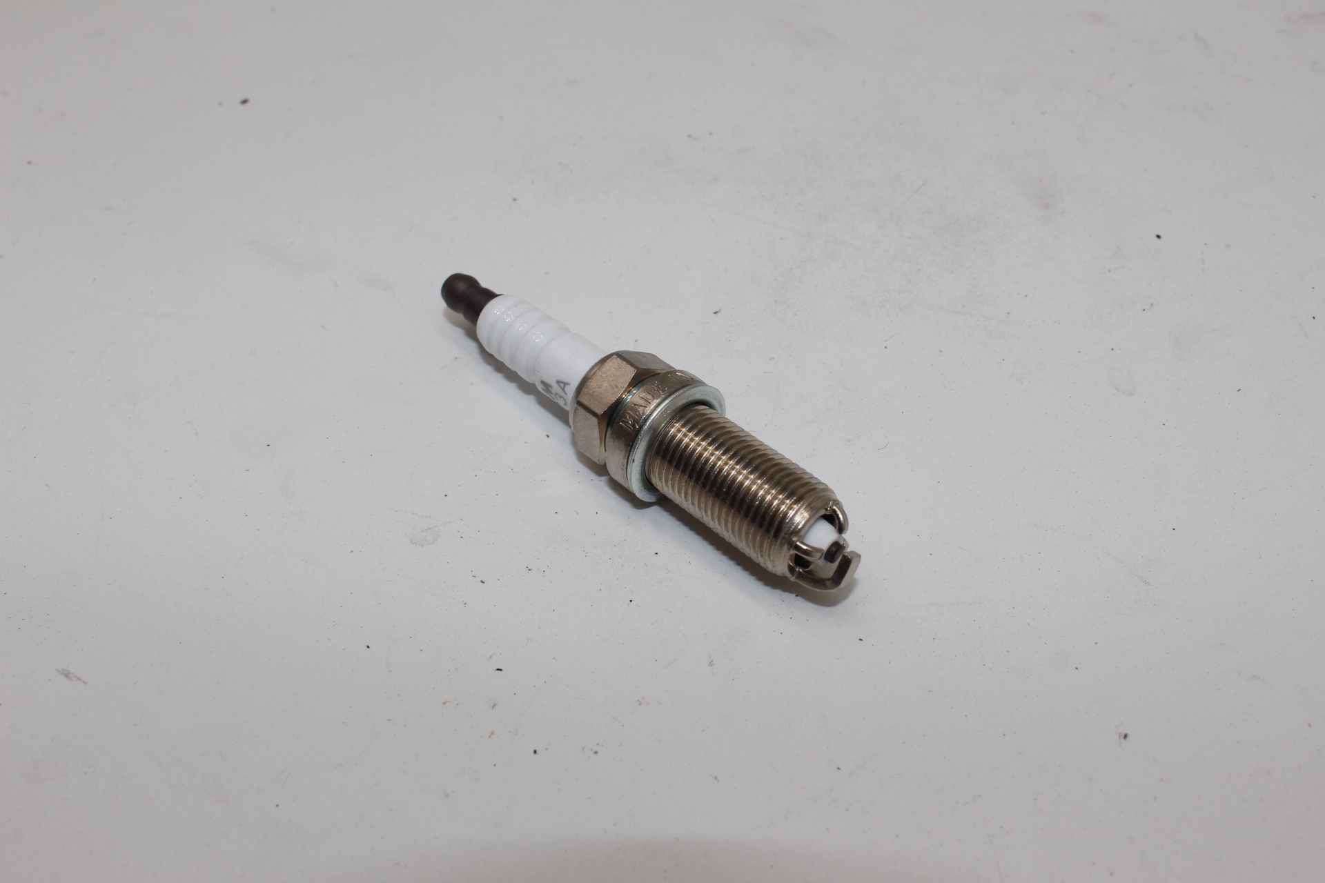 Peugeot ZÜNDKERZE 596053 Eyquem RFN52HZ3A NEU NOS NEW