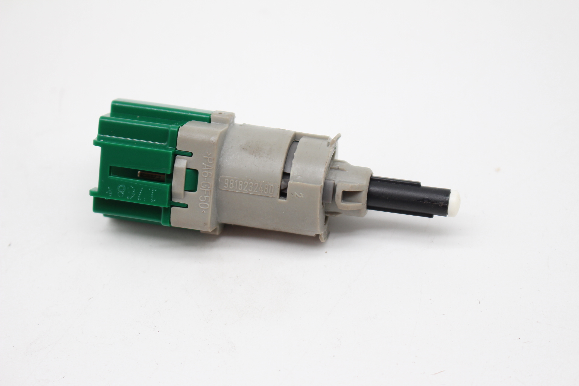 Peugeot / Citroen Bremslichtschalter 9818232480 NEU NOS NEW