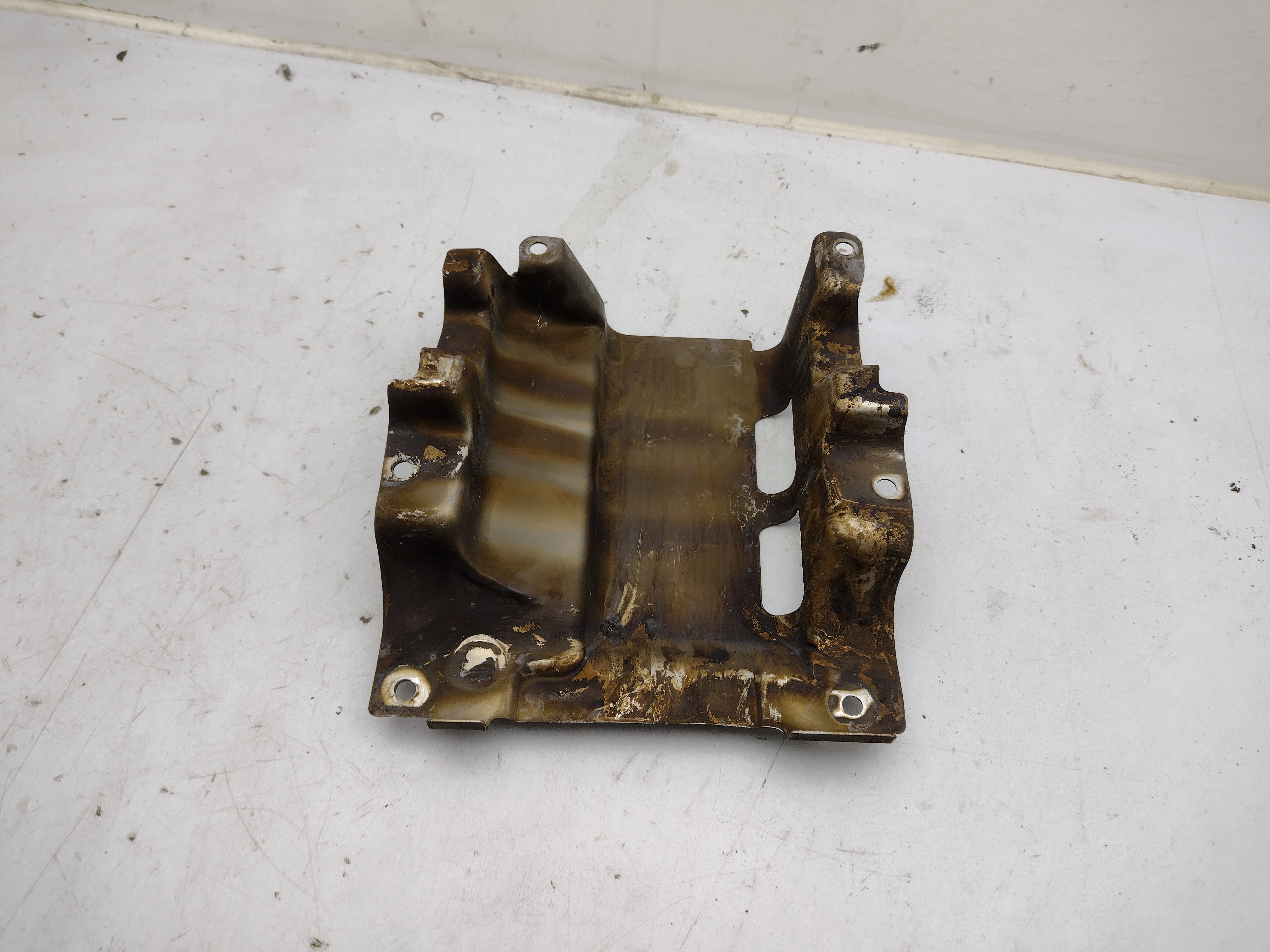 Ölleitblech für Ölwanne für EJ20 EJ22  von Subaru Impreza / Legacy Ölleitblech für Ölwanne für EJ20 EJ22  von Subaru Impreza / Legacy