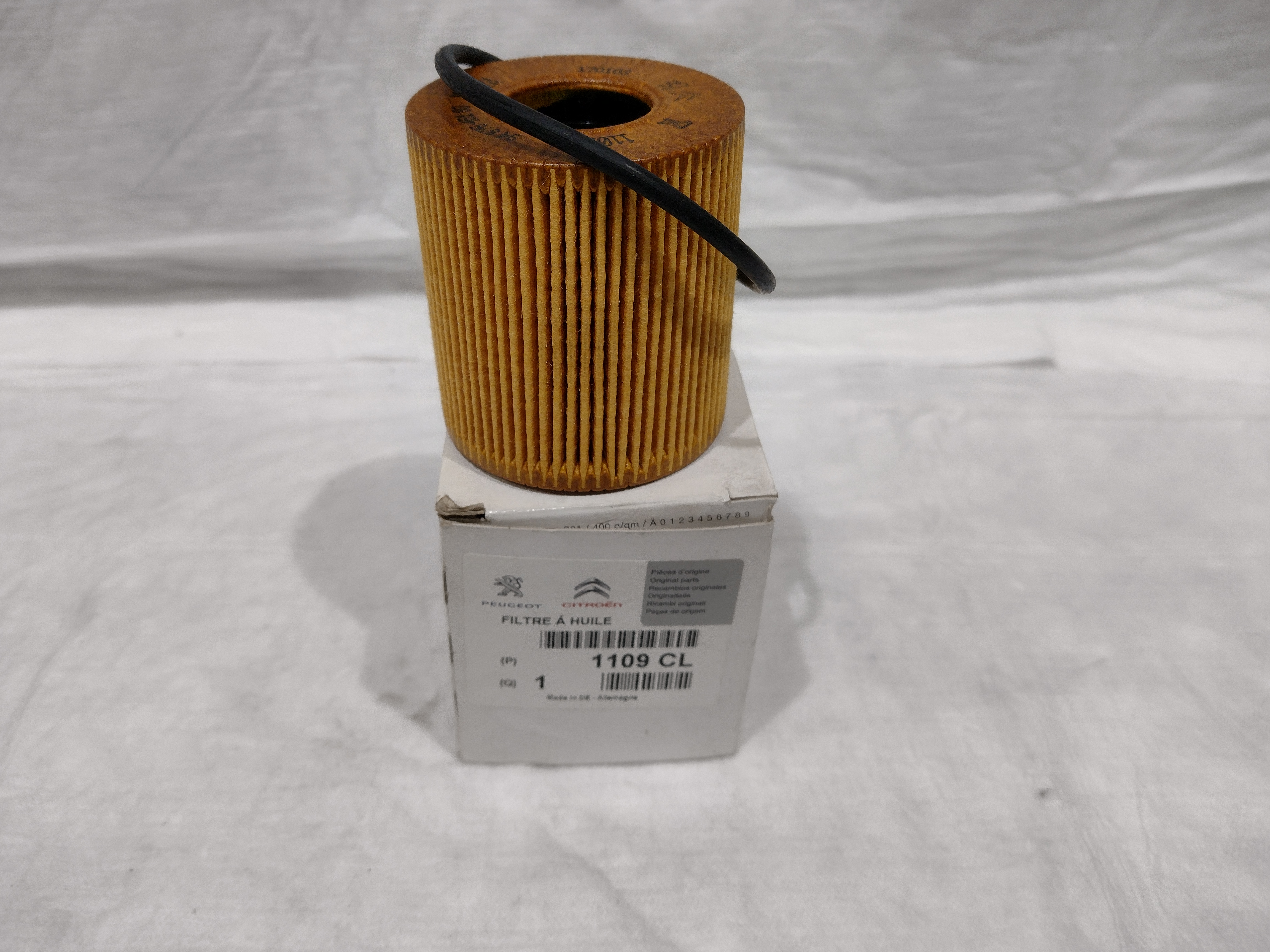 Peugeot / Citroen Ölfilter Ölfiltereinsatz 1109CL NEU NOS NEW Peugeot / Citroen Ölfilter Ölfiltereinsatz 1109CL NEU NOS NEW