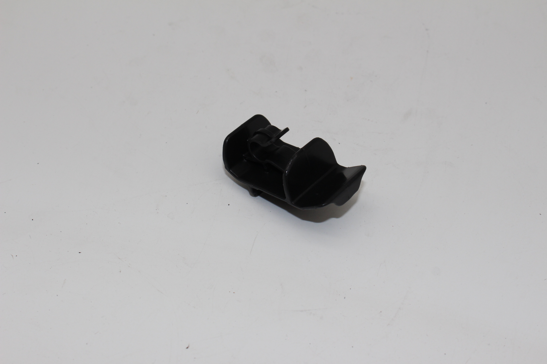 57255AG000 Hood / Trunk Prop Rod Bracket. Hood Prop Rod Clip. Hood Prop Rod Retainer (Front) für SUBARU 2012 - 2025.