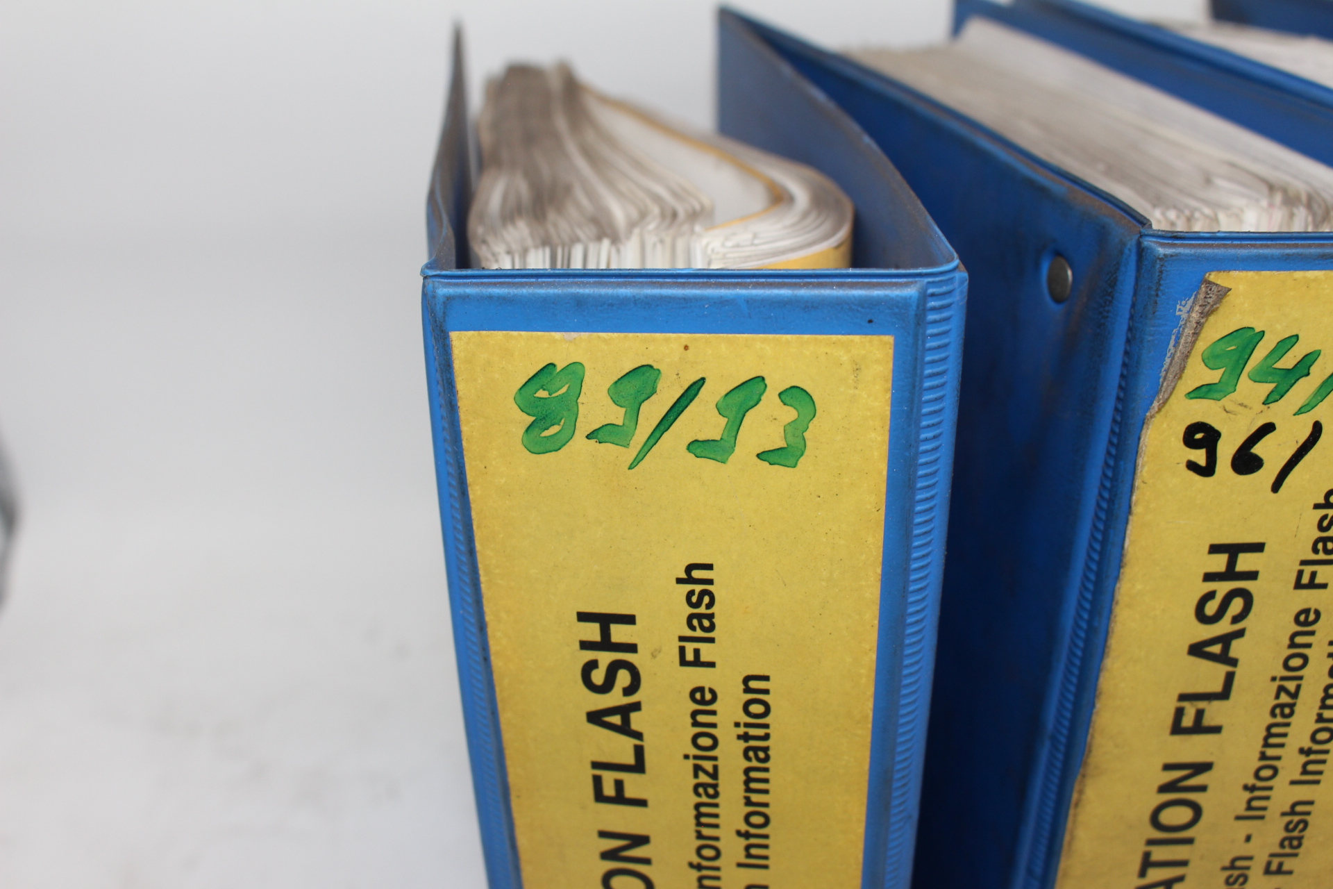Original Peugeot Ordner „INFOMATIONS FLASH“ ab 89 bis 03 Sammlung RAR selten