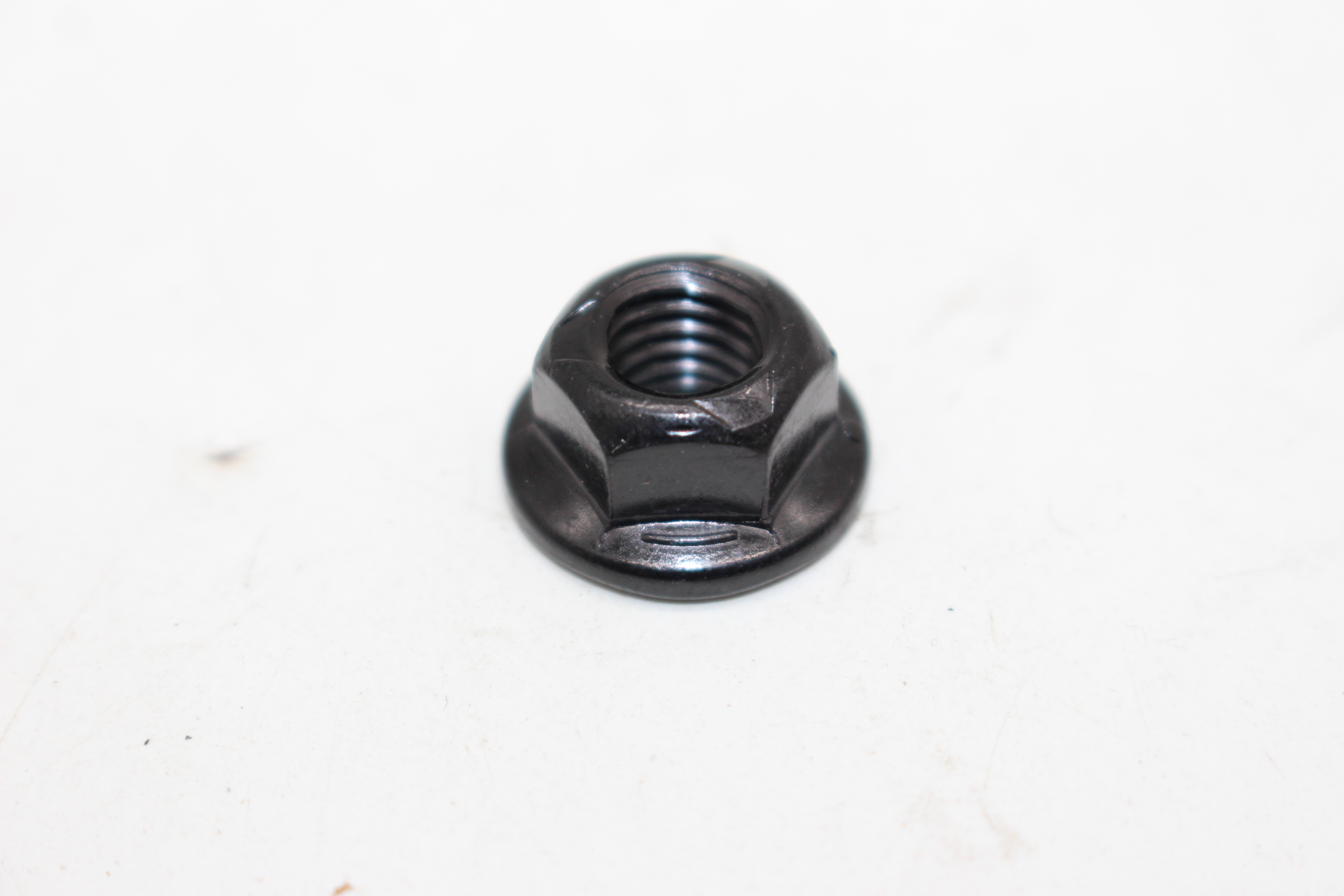 Mutter selbstsichernd mit Flansch Hyundai Kia 10225-08007-K Original neu