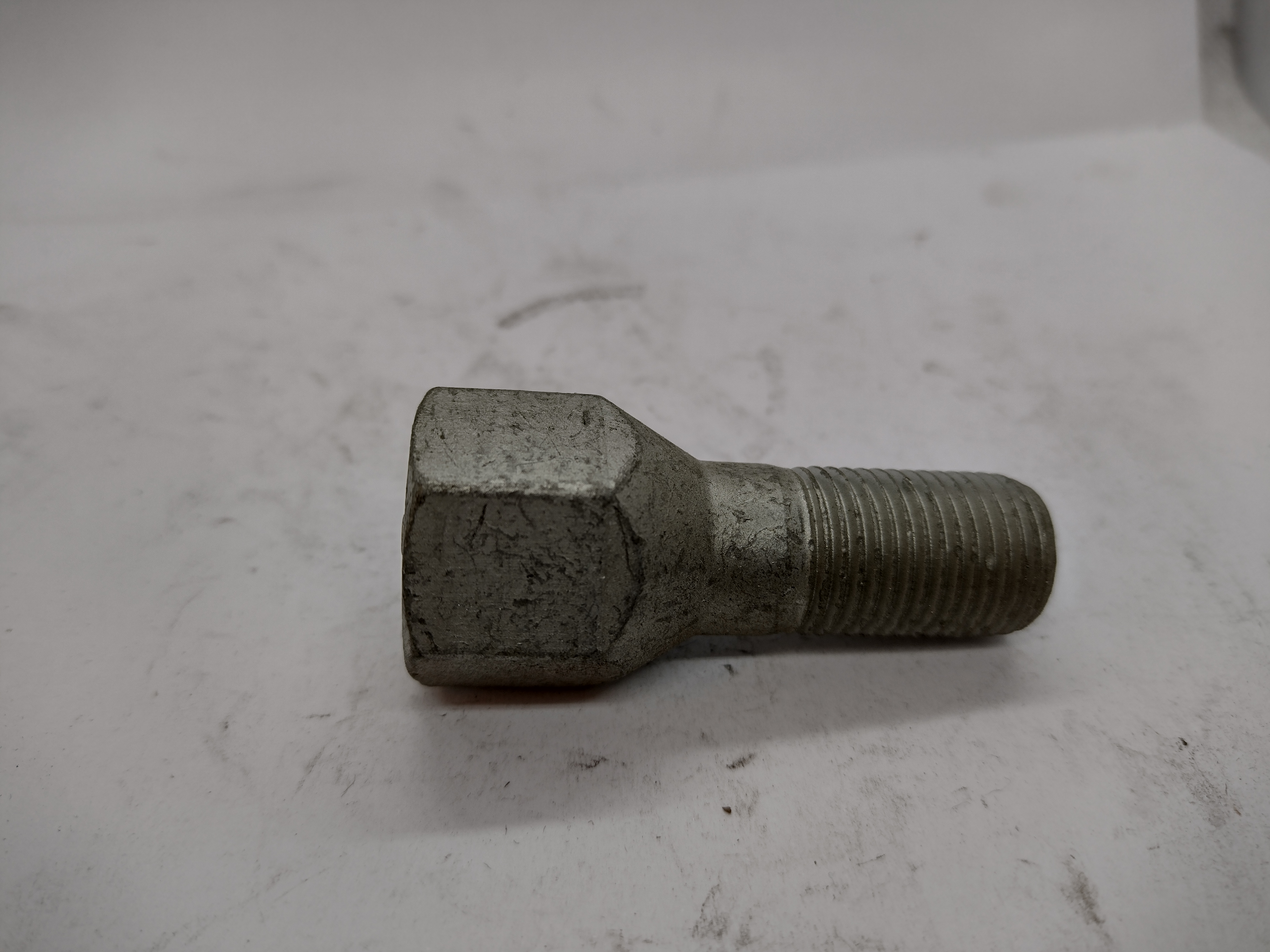 Peugeot Boxer / Citroen Jumper  Radschraube 540554 NEU NOS NEW Peugeot Boxer / Citroen Jumper  Radschraube 540554 NEU NOS NEW