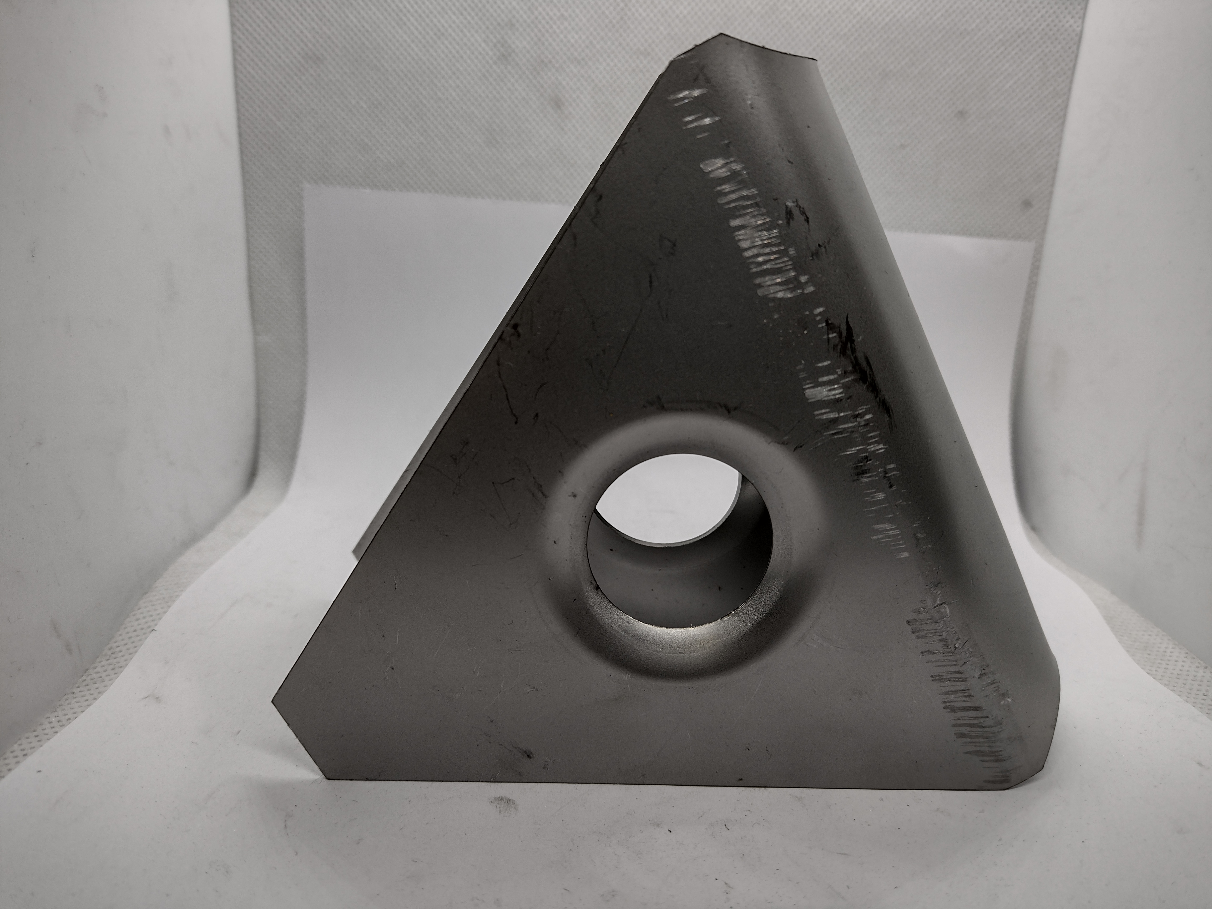 Knotenblech Überrollkäfig Stützen mit Loch 60 Grad Knotenblech Überrollkäfig Stützen mit Loch 60 Grad