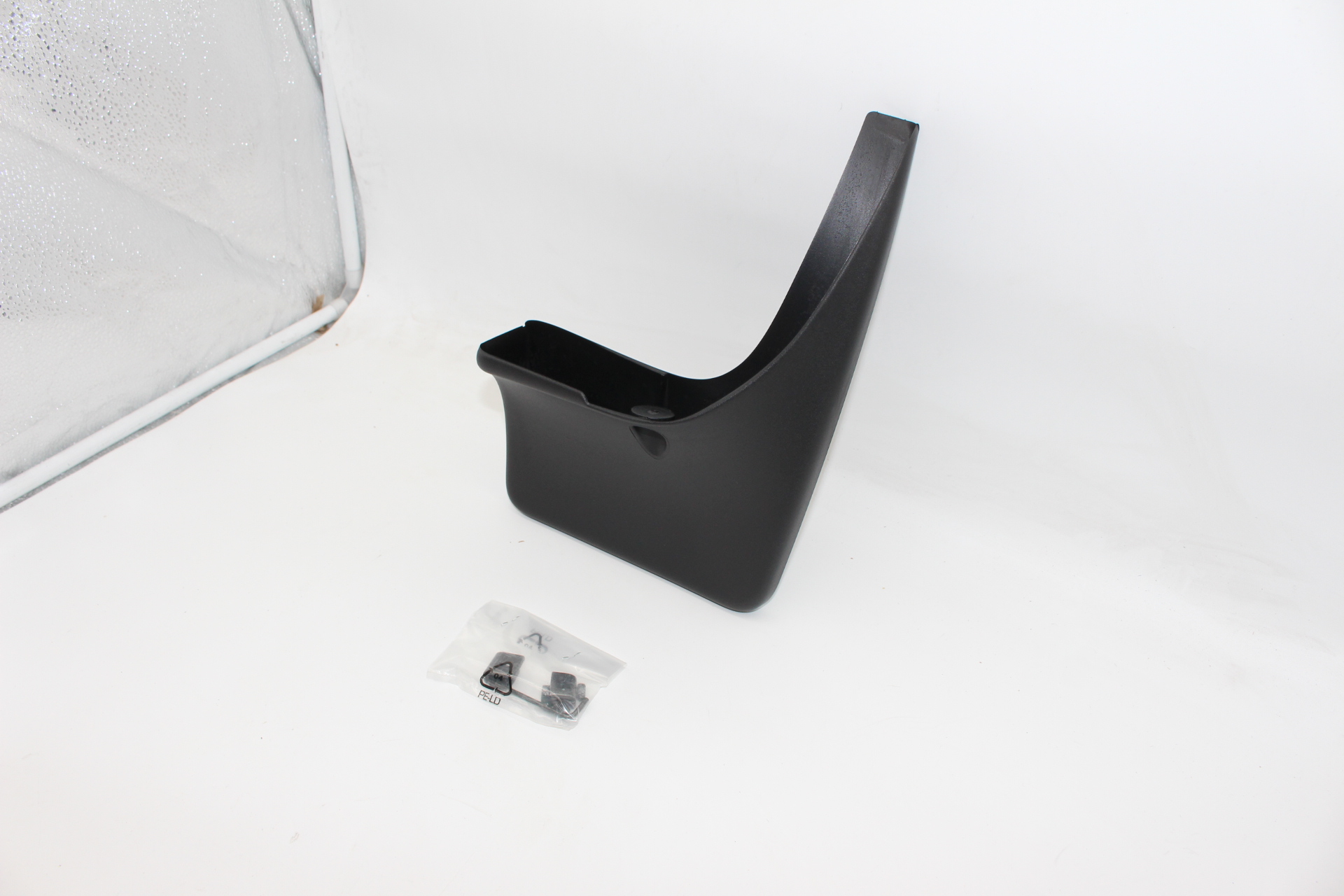 Peugeot 206 Schmutzfänger Mudflap Hinten Recht 8530P1 NEU NOS NEW OEM