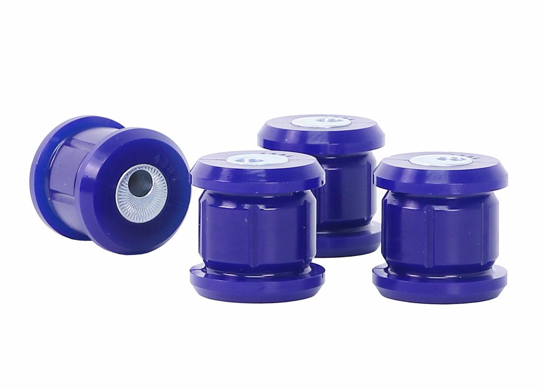 SuperPro Querlenker Buchse Set Offset oben innen für Lexus Is GXE10/JCE10 / Toyota Altezza XE10 / Chaser JZX100/101 u.a.