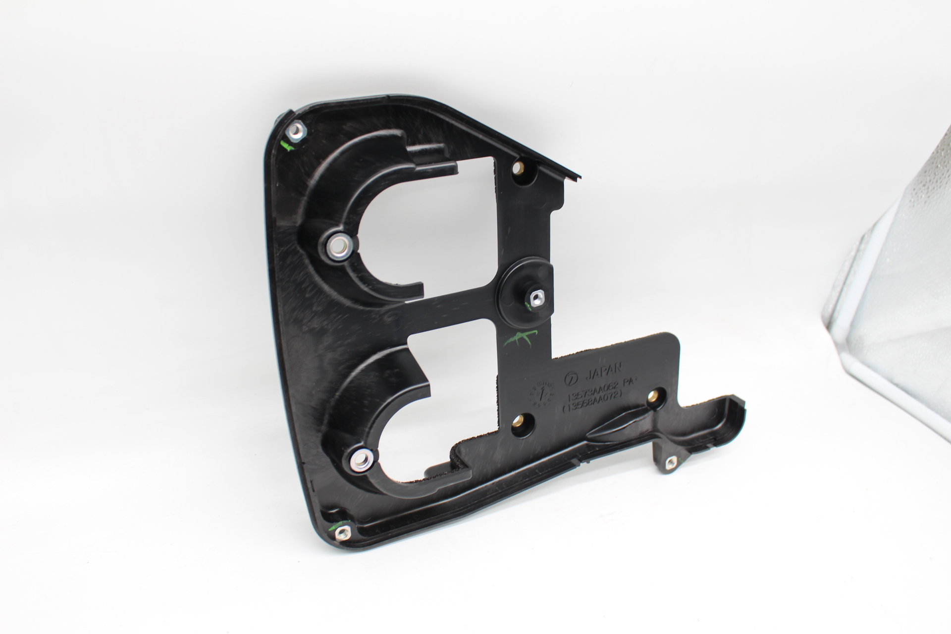 Zahnriemenabdeckung Hinten Rechts 13568AA072 für SUBARU IMPREZA GC8 V1-4
