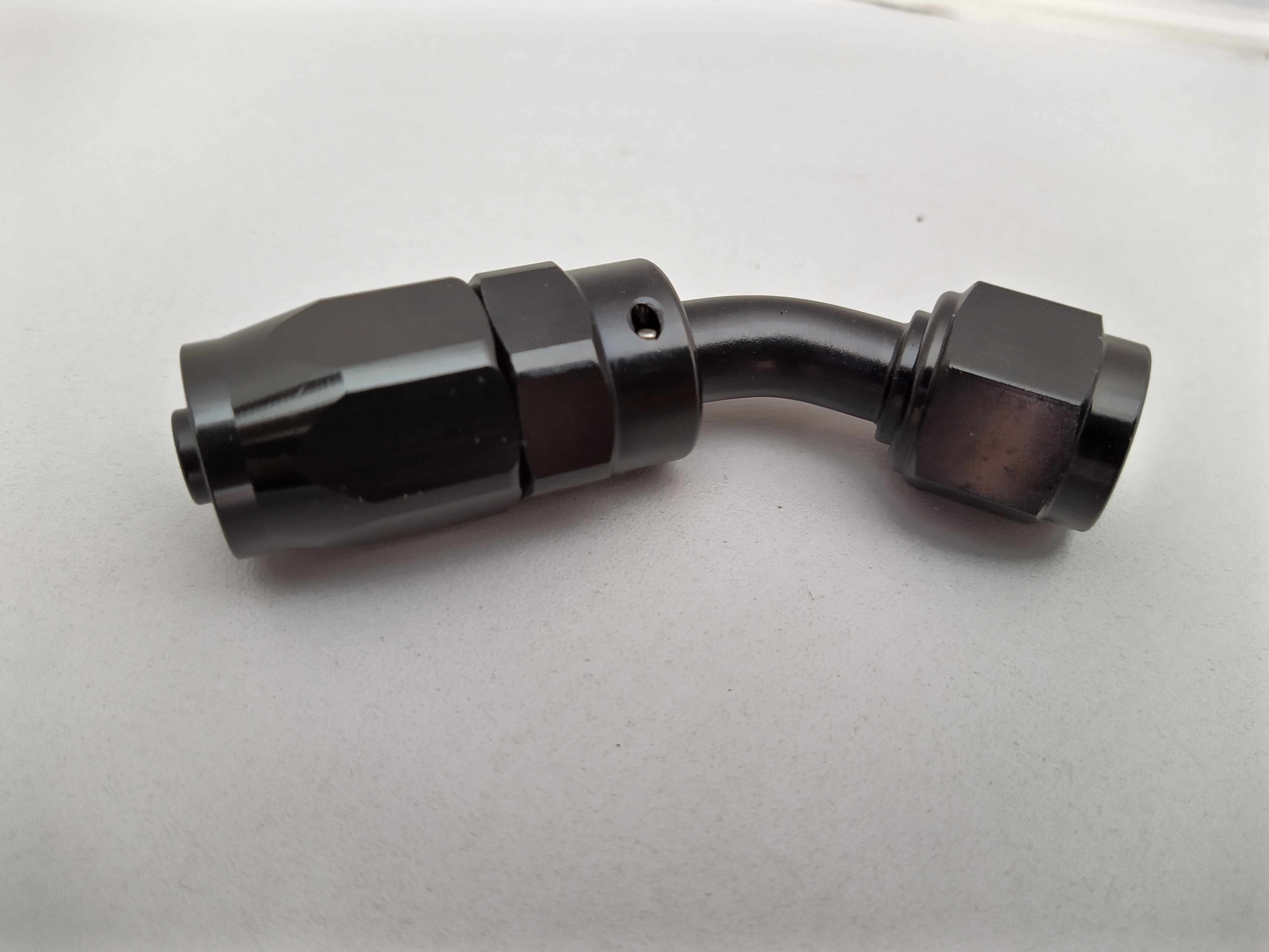 Alu-Fitting schwarz AN6 Dash 6 45° Alu-Fitting schwarz AN6 Dash 6 45°