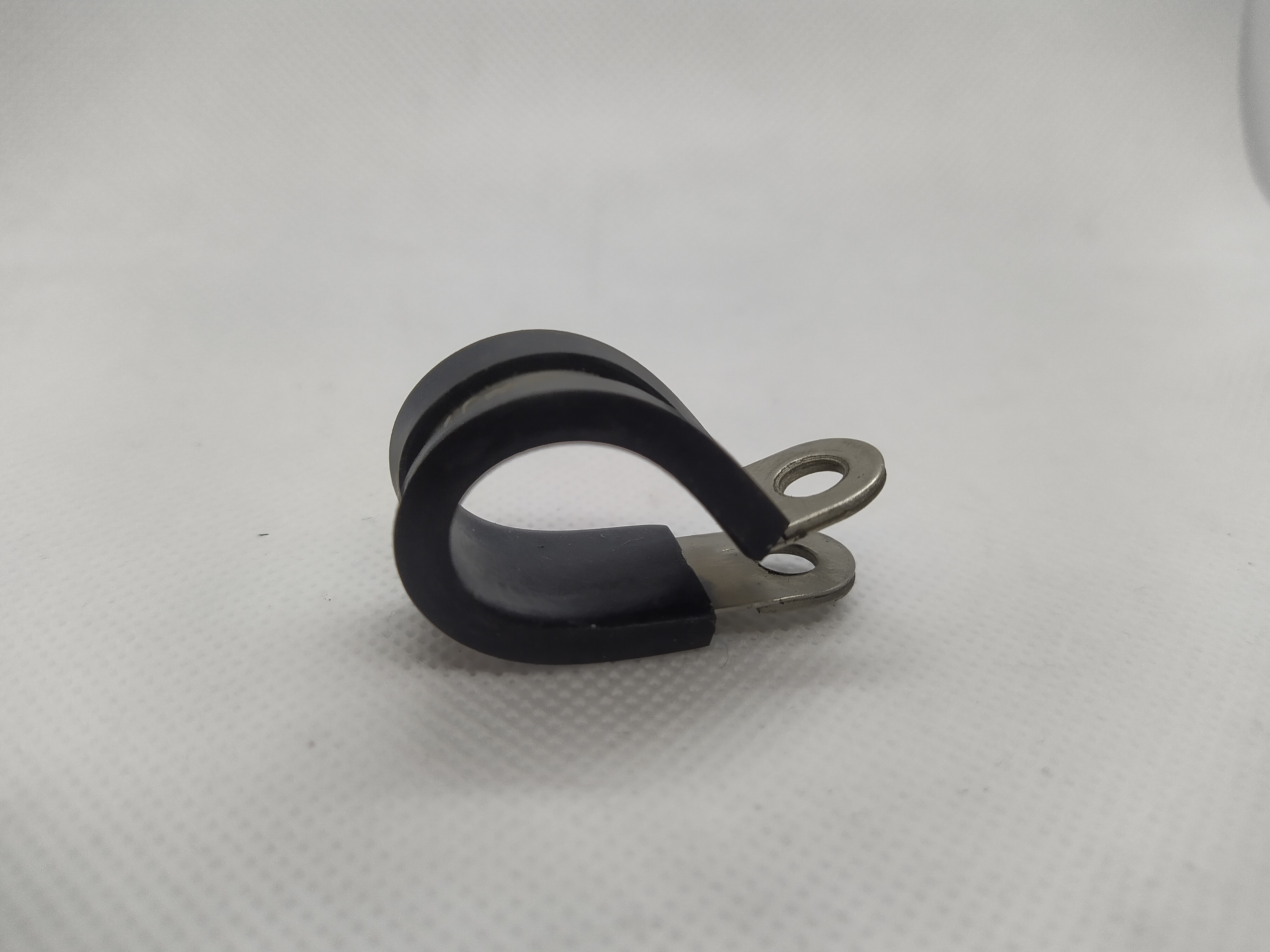 16mm gepolsterte Schlauchbefestigungsschlaufe Schlauchklemme aus Edelstahl V2A 16mm gepolsterte Schlauchbefestigungsschlaufe Schlauchklemme aus Edelstahl V2A