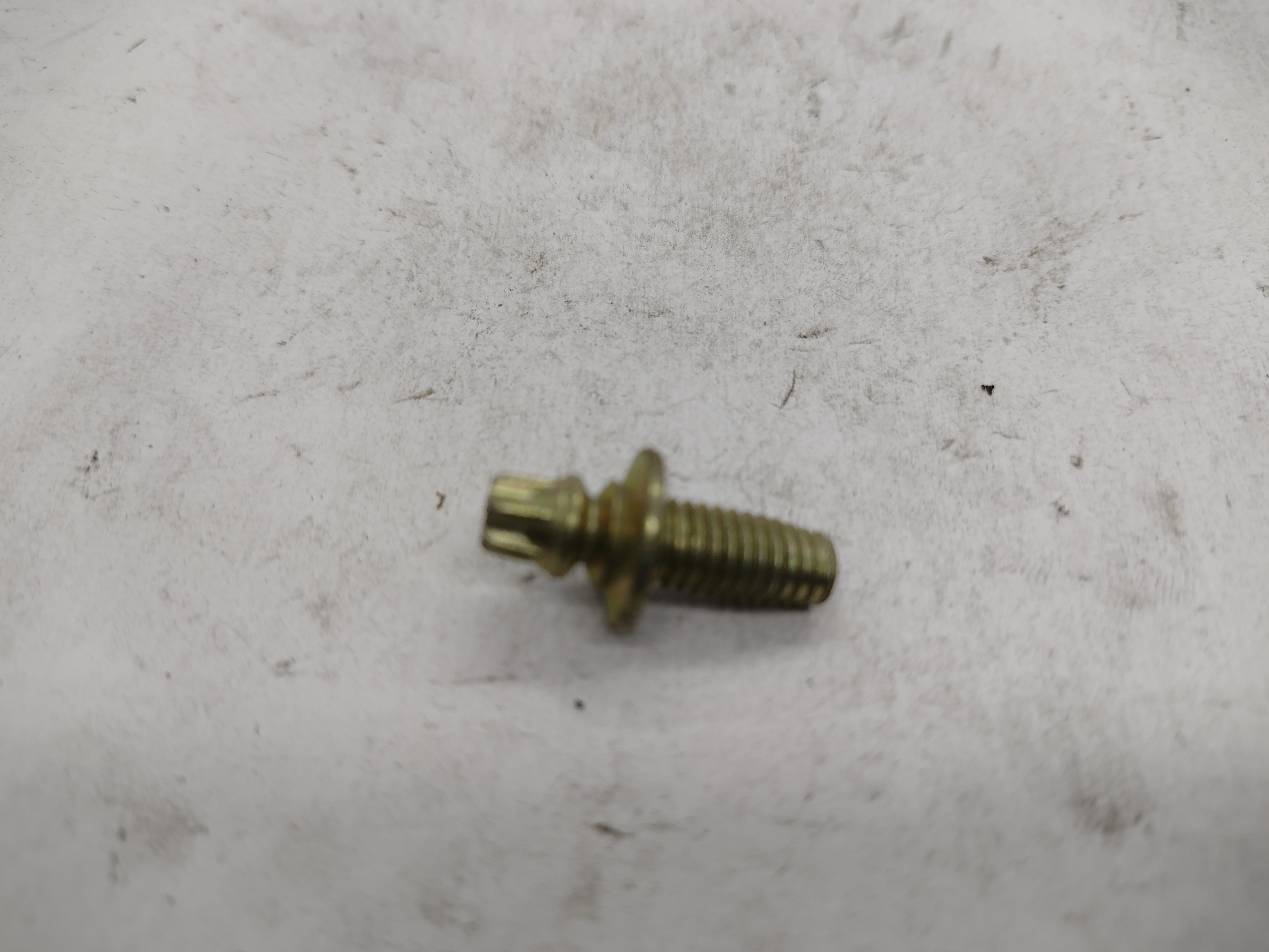 Citroen / Peugeot Schraube CX 9926PV NEU NOS NEW