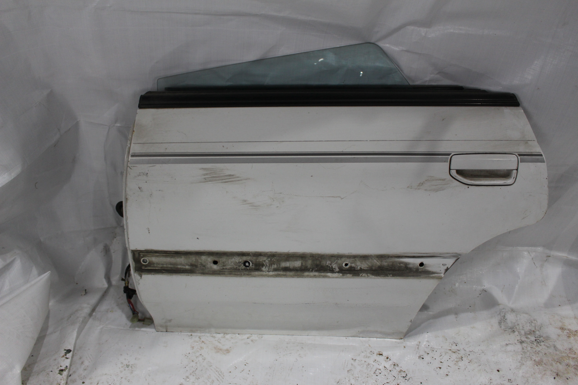 Tür hinten links weiß für Subaru Legacy BC BJF 89-94