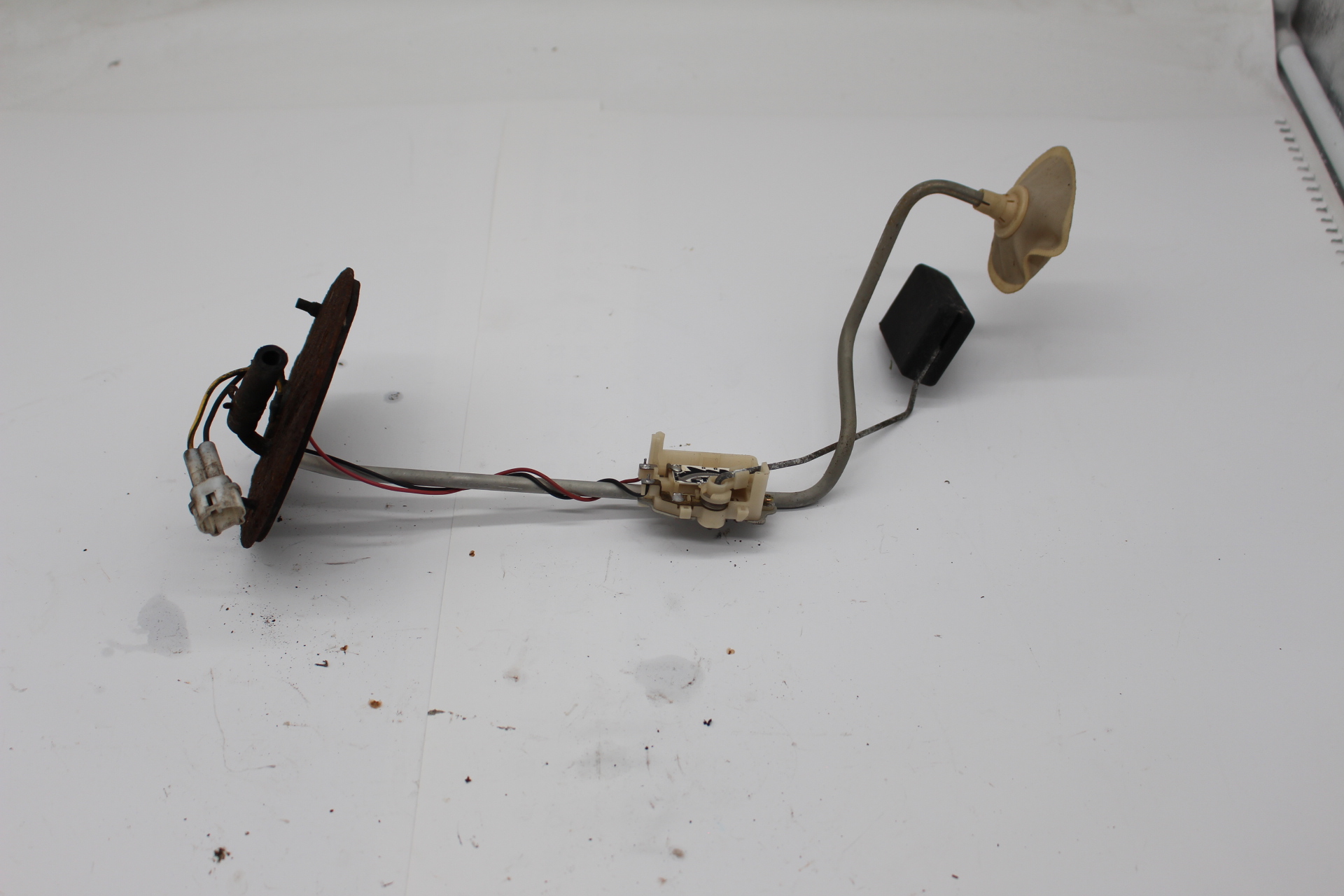 Benzin Ansaugung linke Kammer Tankgeber für Subaru Impreza WRX GD GG 01-04 RHD