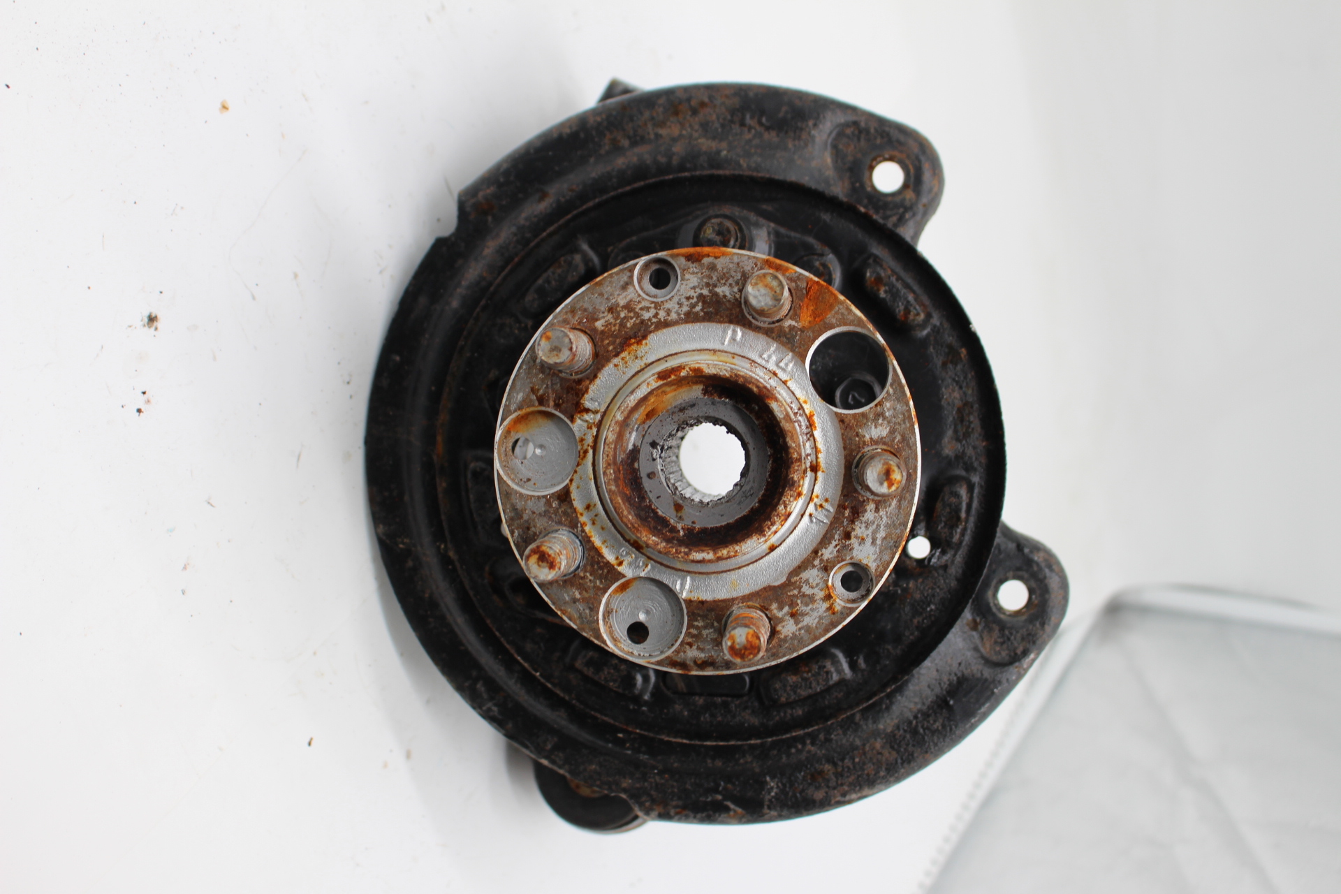 Achsschenkel Radlagergehäuse hinten links für Subaru Impreza GC GF GD GG Legacy BC BJF BD BG Forester SF SG