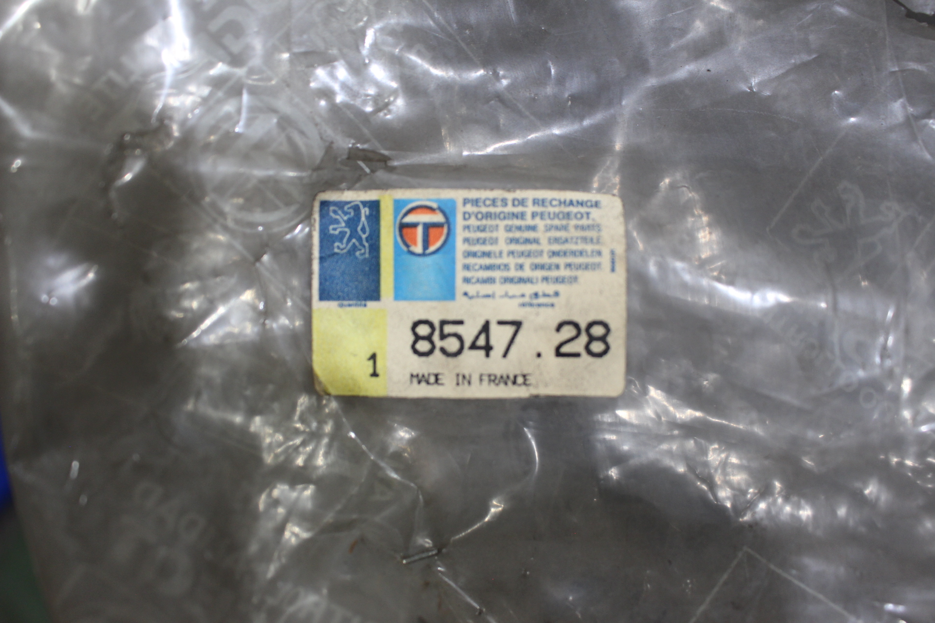 Peugeot 309 Schutzleiste hinten links 854728 NEU NOS NEW OEM