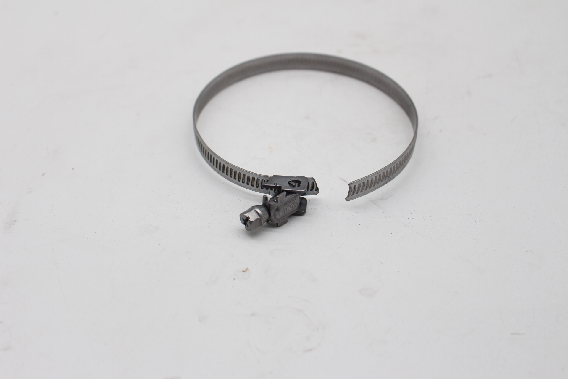 Peugeot / Citroen Schlauchschelle 40-80 6981L4 NEU NOS NEW OEM