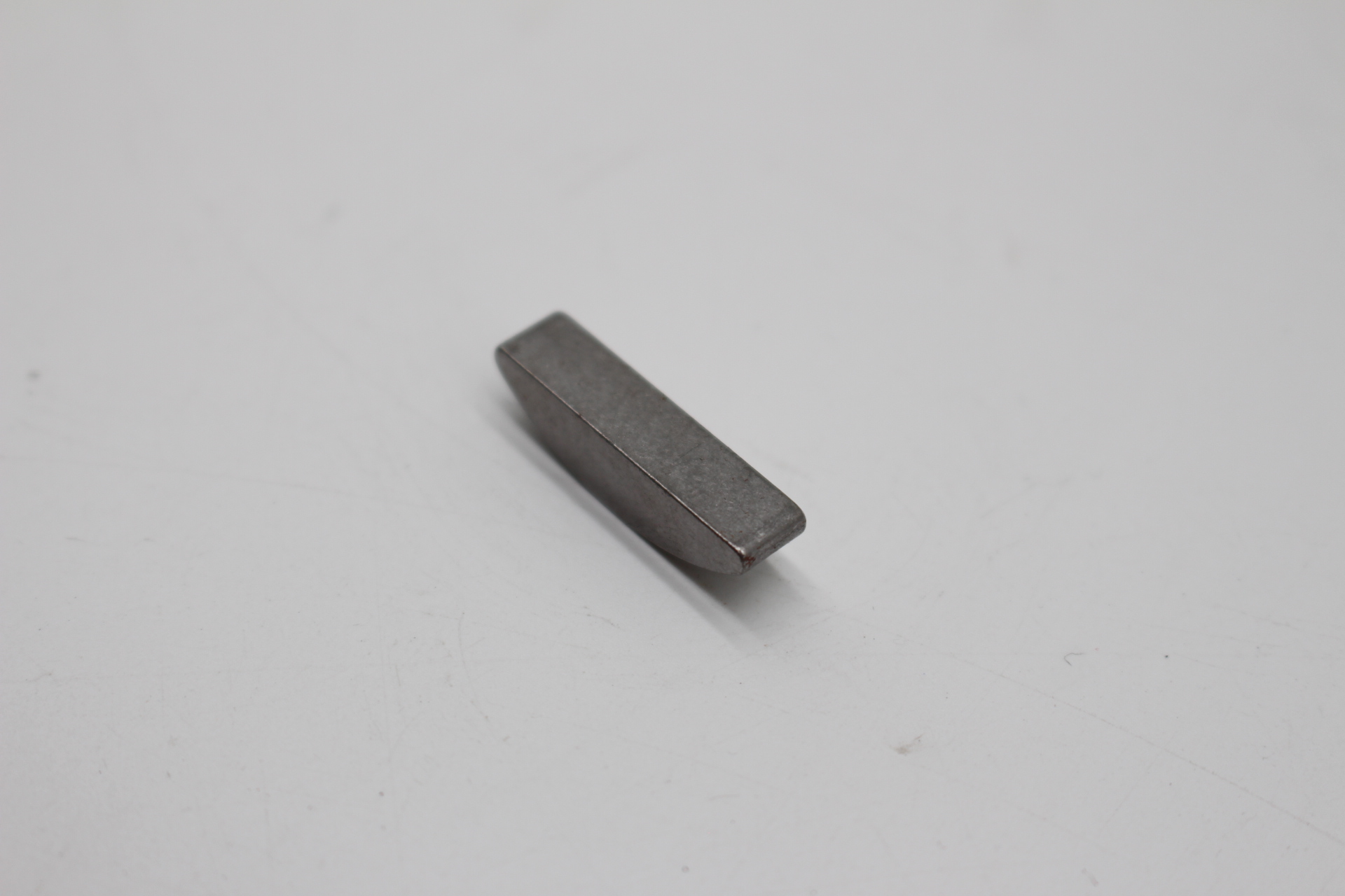 Citroen / Peugeot KEIL FÜR KURBELWELLE 051640 NEU NOS NEW OEM 
