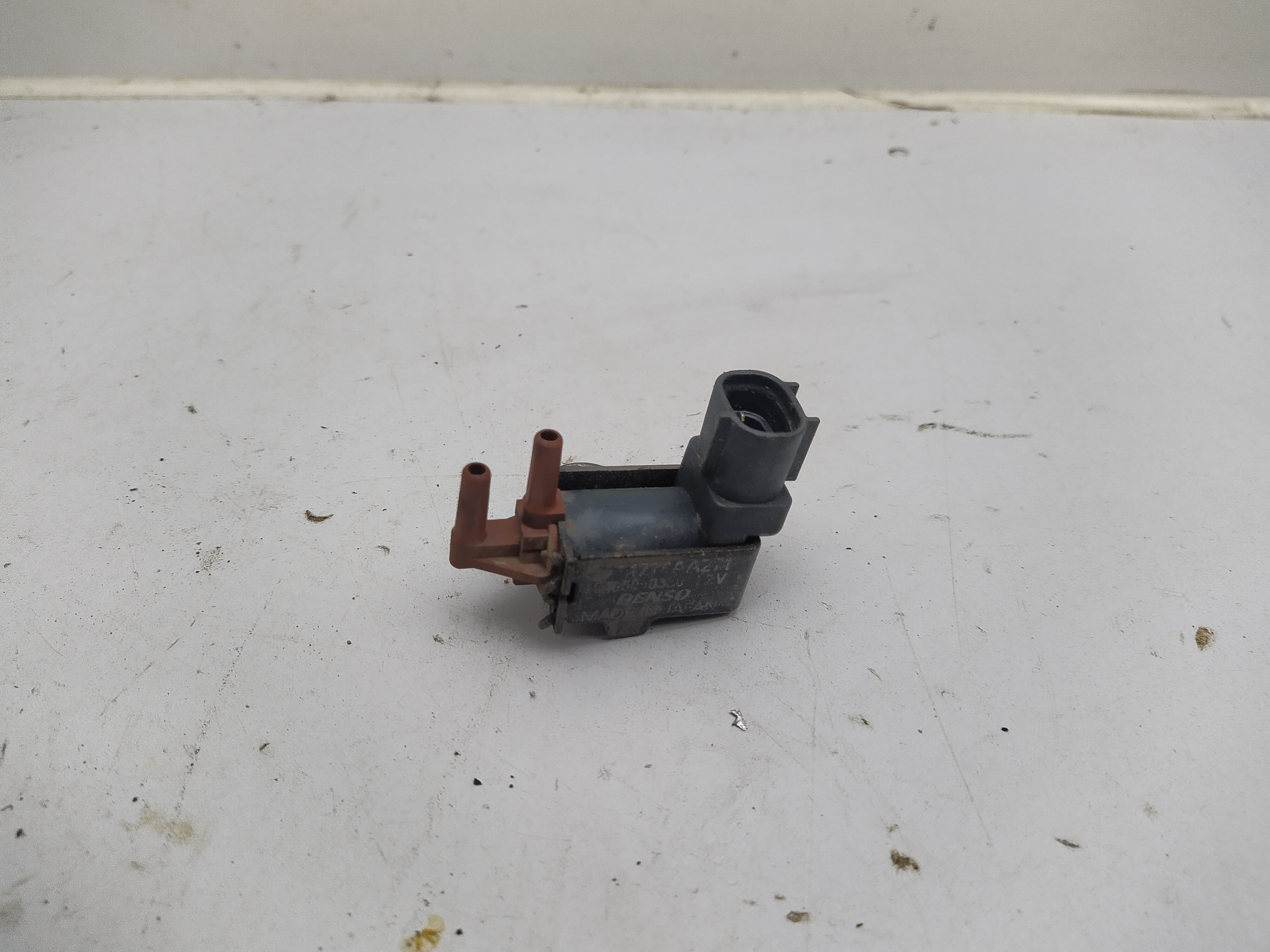 Subaru Anti Purge Ventil 1477AAA271 Subaru Anti Purge Ventil 1477AAA271