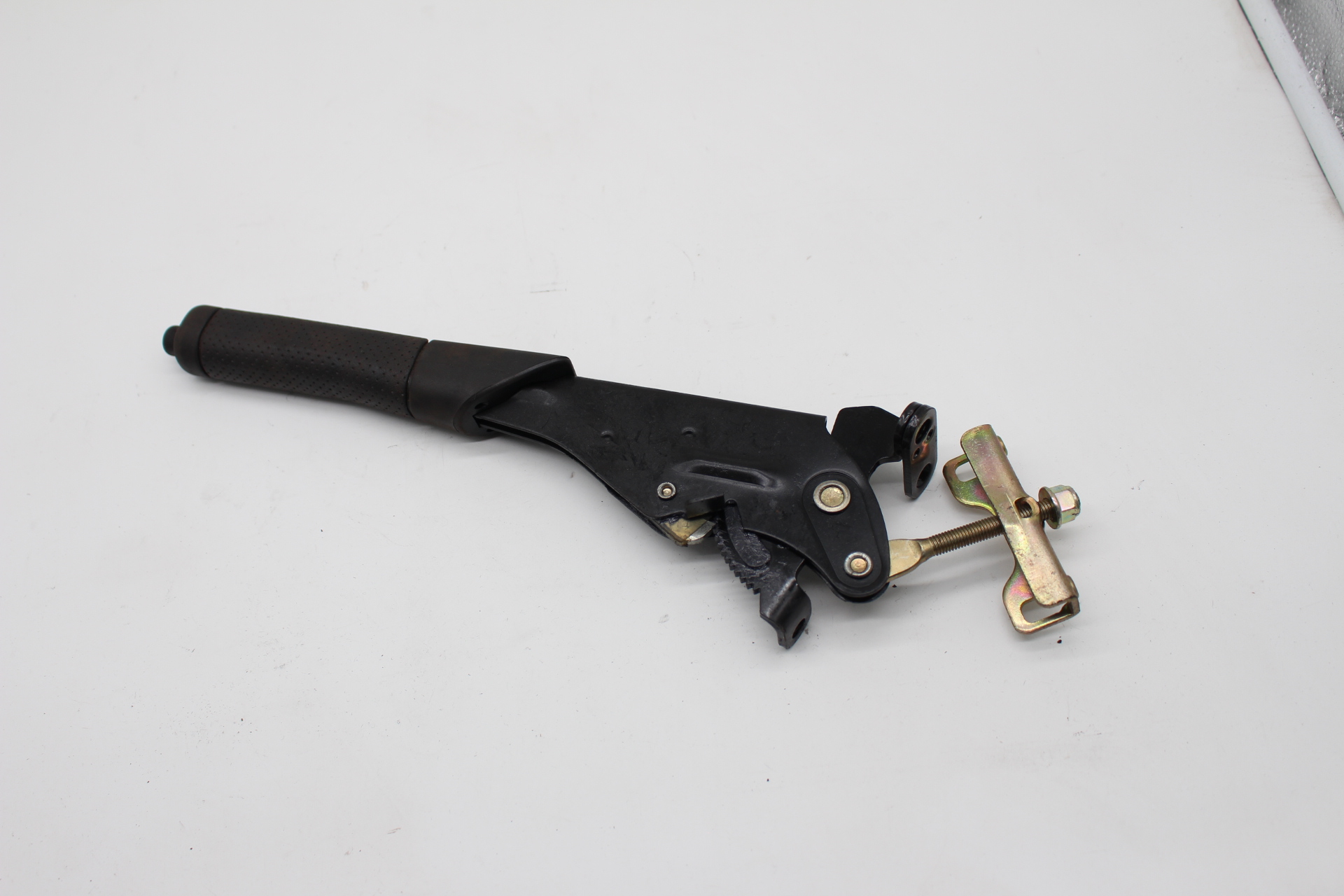 Peugeot / Citroen Handbremshebel 470157 NEU NOS NEW OEM