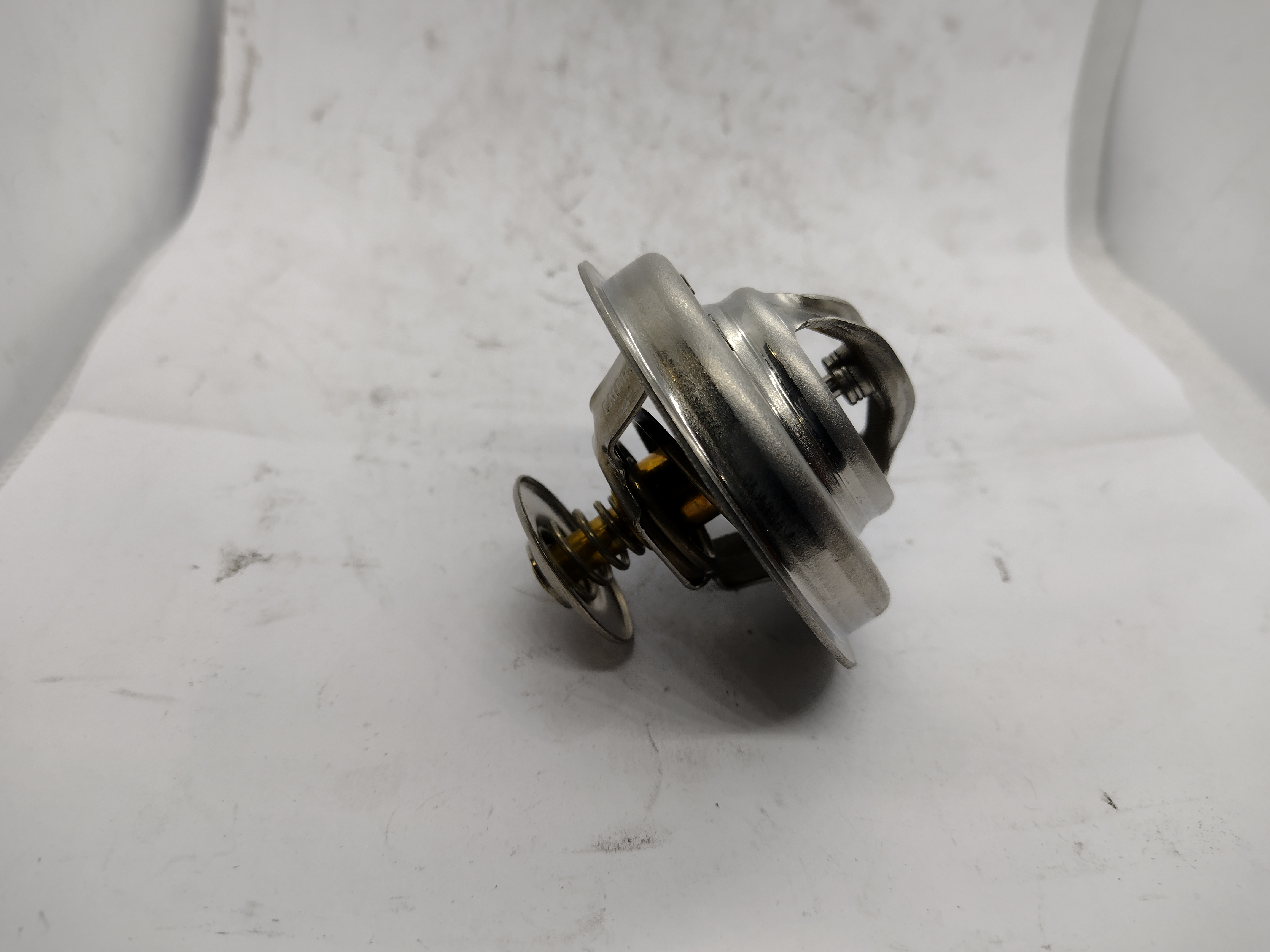 Peugeot / Citroen 81°C Thermostat 133818 NEU NOS NEW Peugeot / Citroen 81°C Thermostat 133818 NEU NOS NEW