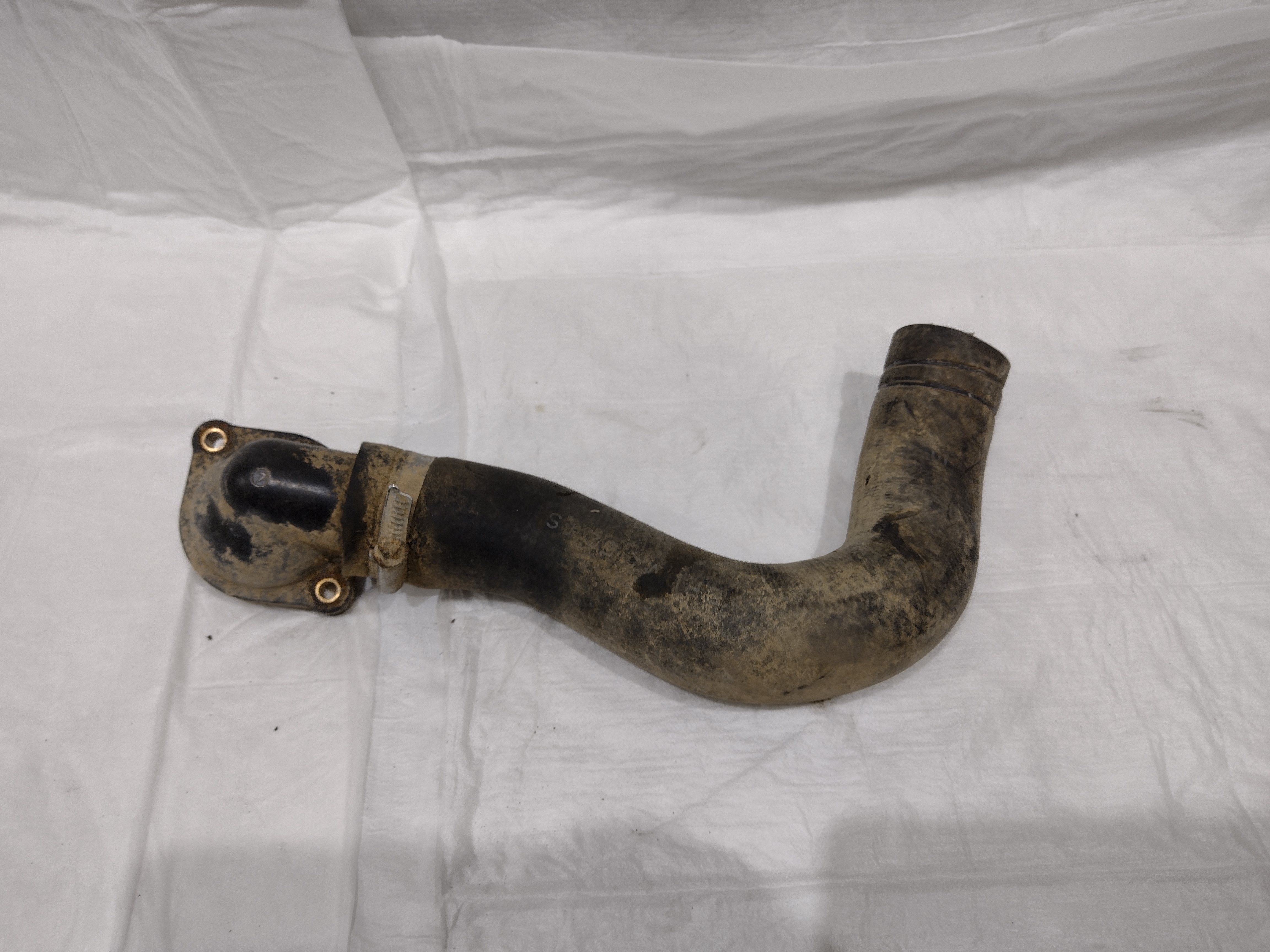 unterer Wasserschlauch mit Thermostatgehäuse für Subaru Impreza GT GC8 GF8 unterer Wasserschlauch mit Thermostatgehäuse für Subaru Impreza GT GC8 GF8