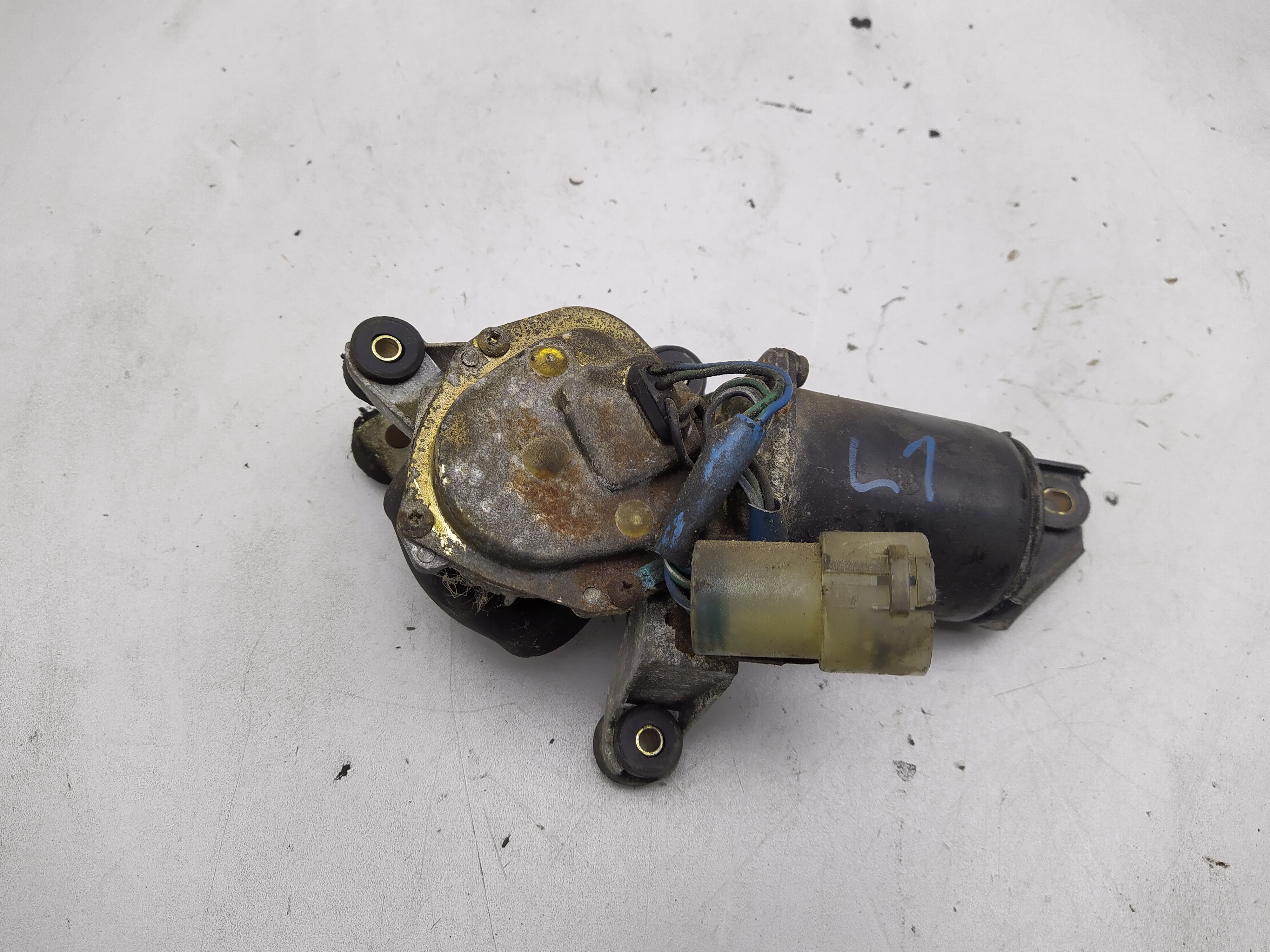 Wischermotor vorne front für Subaru Legacy 1 BC BJF 89-04 Wischermotor vorne front für Subaru Legacy 1 BC BJF 89-04