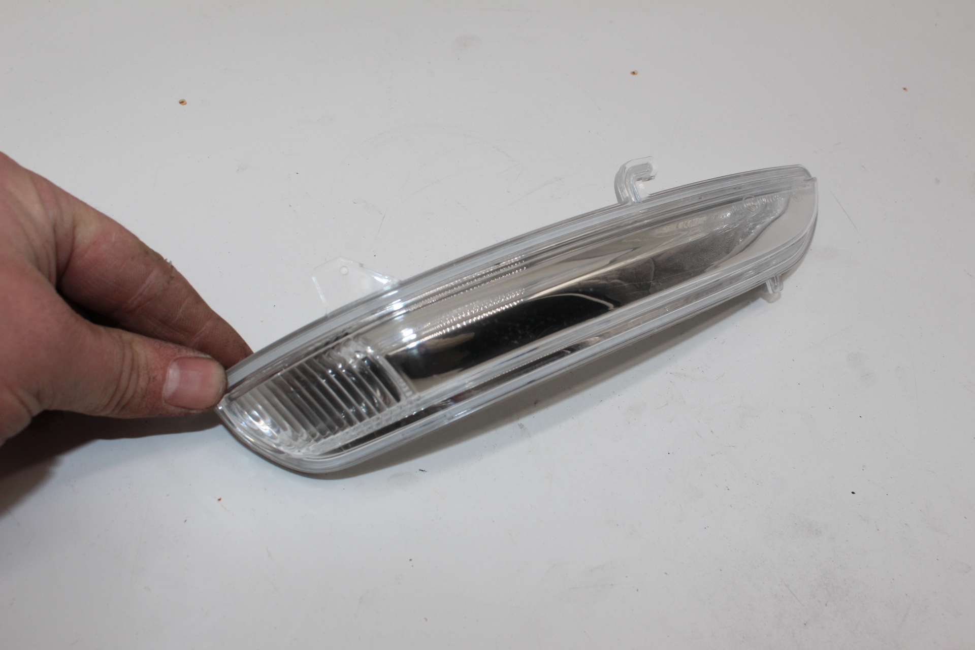 Citroen C3 III / Peugeot 208 2008 / Opel CORSA F Blinker im Außenspiegel rechts 1607512680 NOS NEW OEM