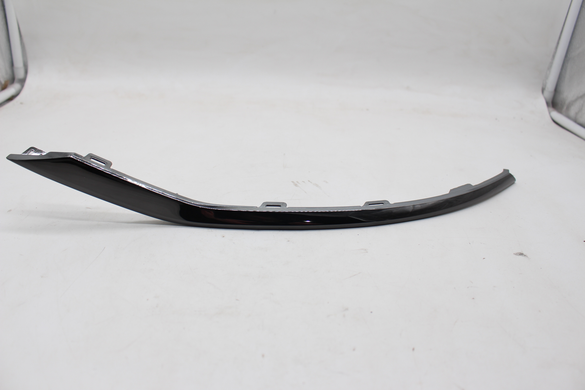 Hyundai Tucson Zierleiste Stoßstange hinten rechts 86692-N7010