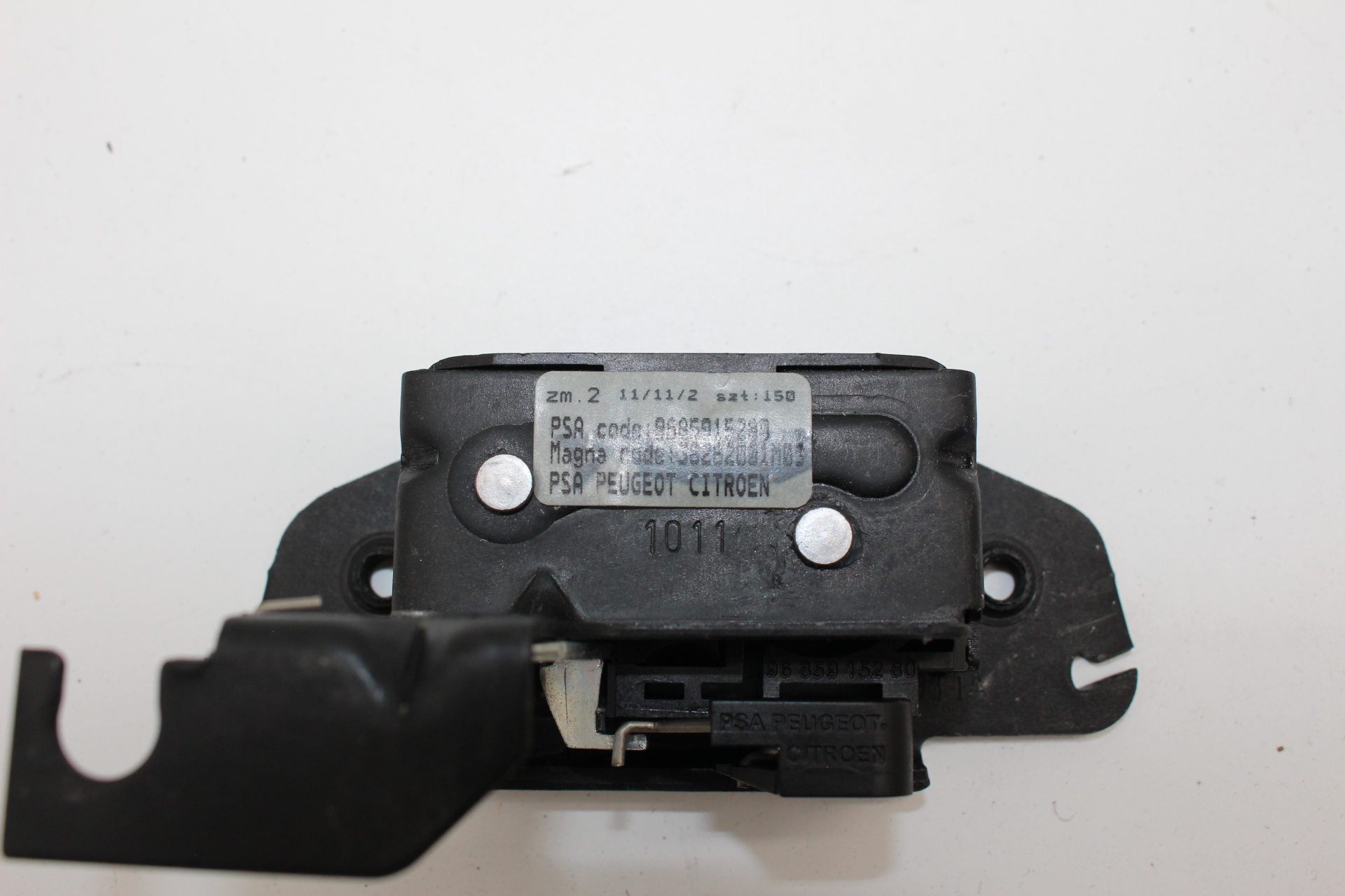 Peugeot / Citroen Heckklappenschloss 8719F7 NOS NEW OEM
