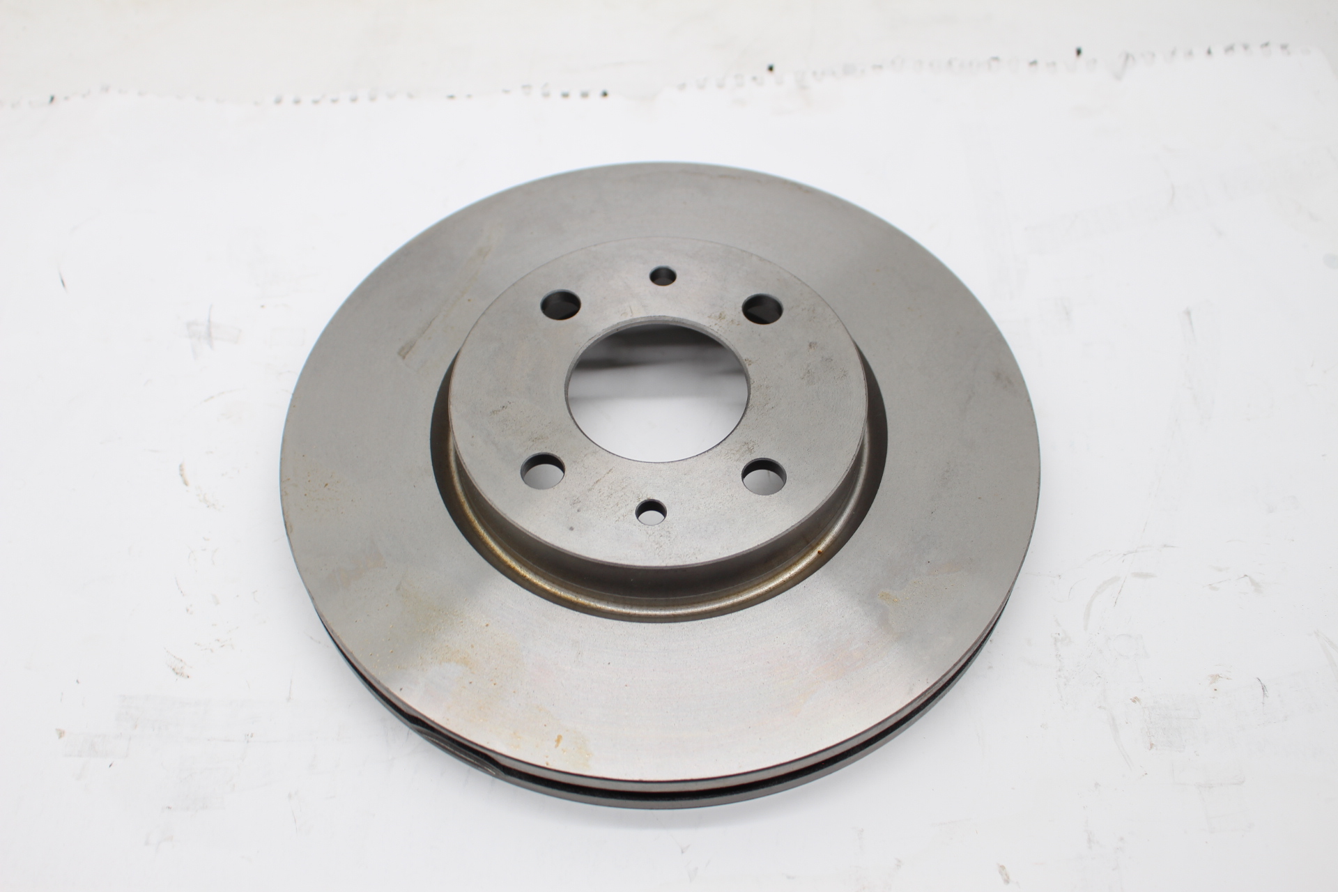 Citroën Peugeot Fiat Bremsscheibe vorne innenbelüftet 4249.L2 Nemo Bipper NEU