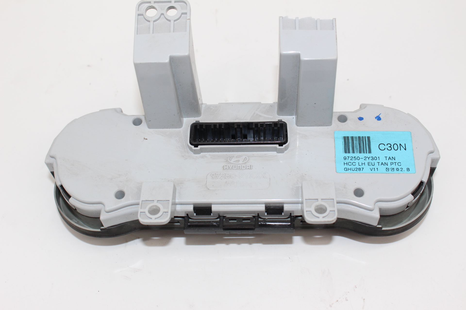 Klimabedinteil, Klimaanlage 97250-2Y301 für HYUNDAI IX35 (ELH, LM)