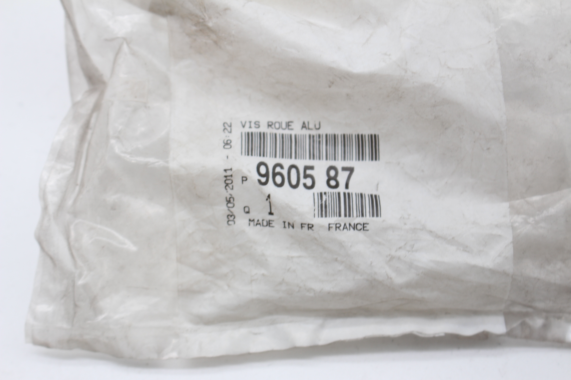 Peugeot / Citroen Radschraube für Alufelge 960587 NEU NOS NEW OEM