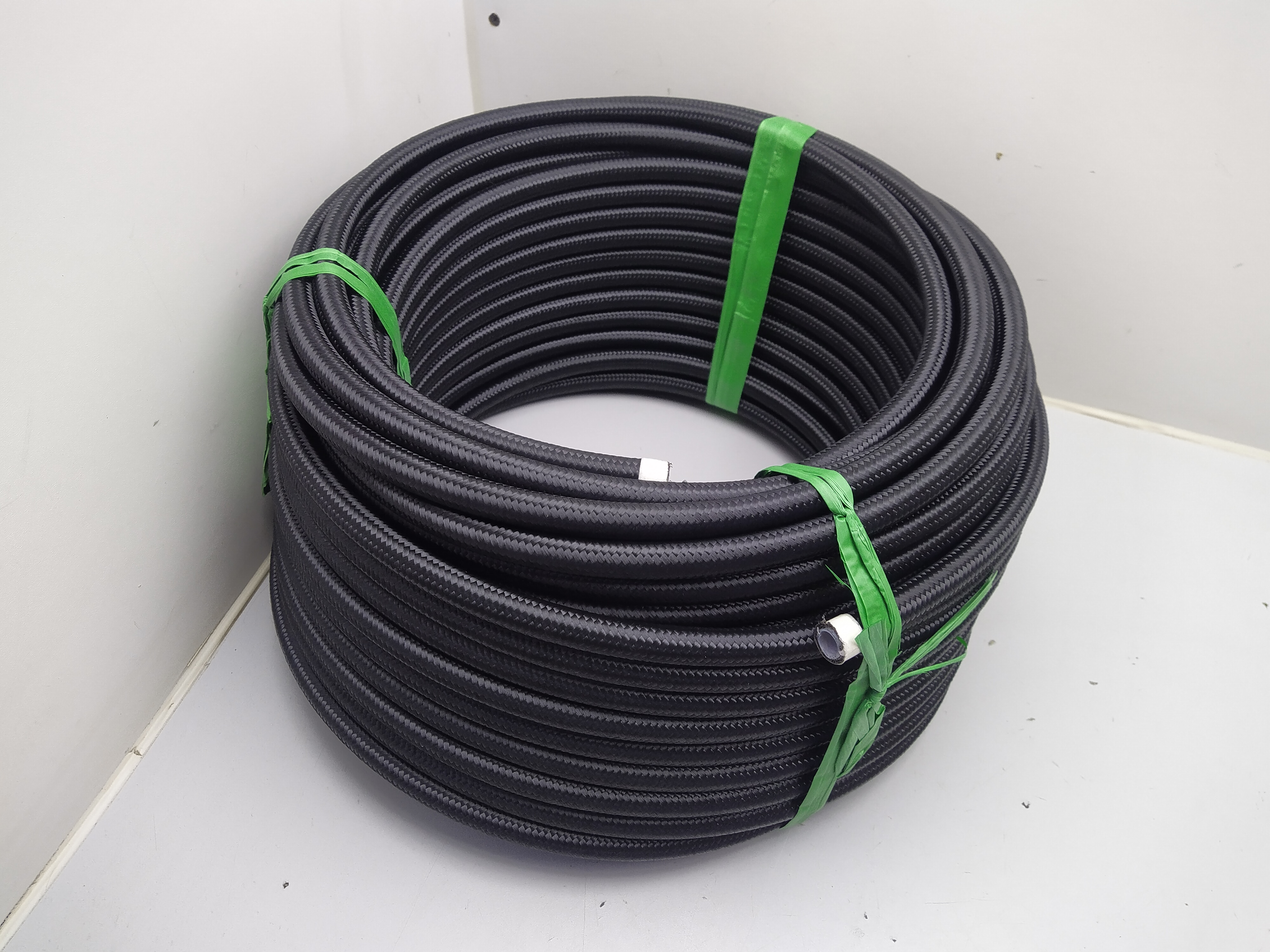 Dash 8 AN8 08 AN PTFE Hydraulikschlauch Stahlflexleitung nylonummantelt SCHWARZ Dash 8 AN8 08 AN PTFE Hydraulikschlauch Stahlflexleitung nylonummantelt SCHWARZ