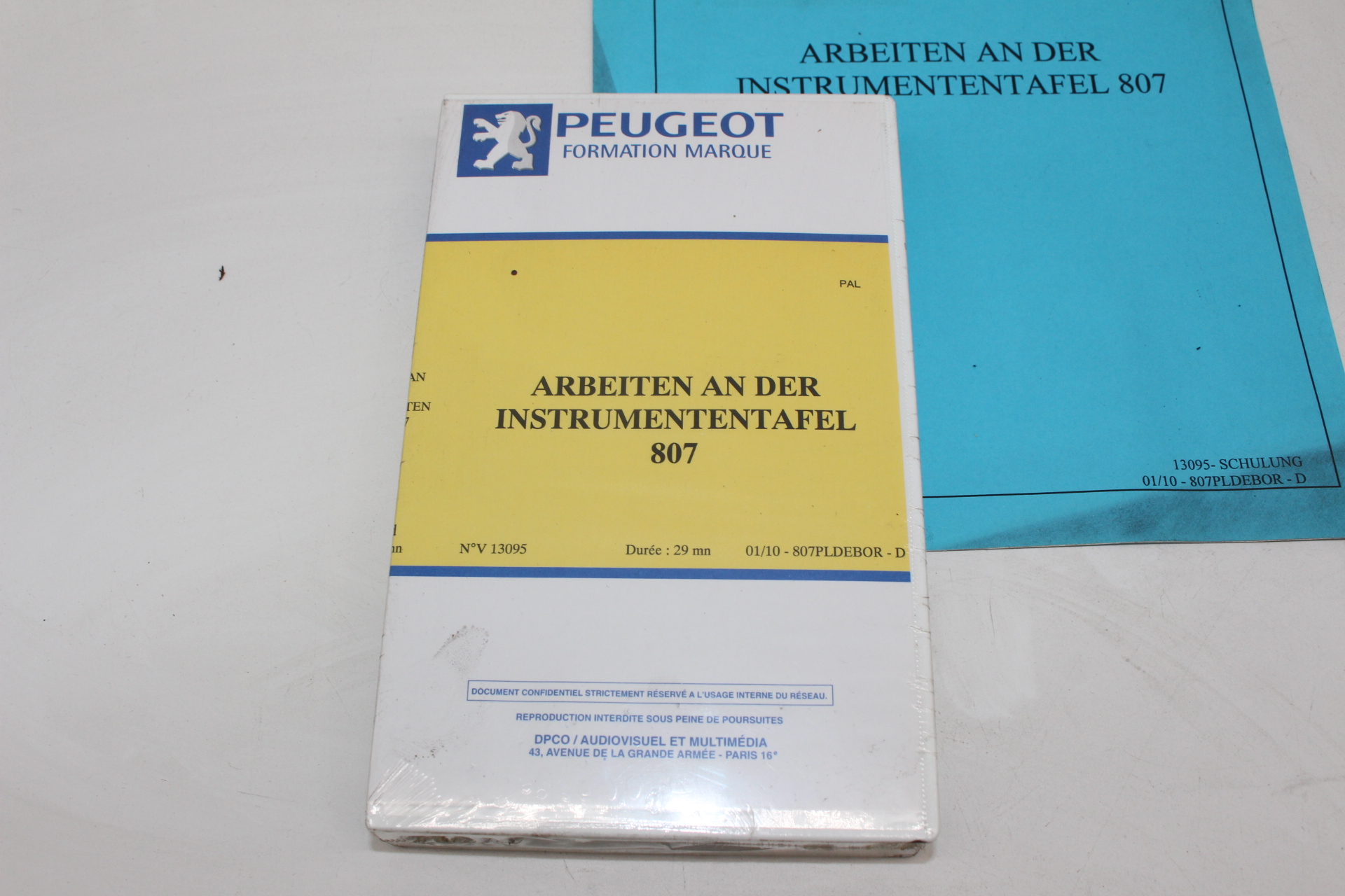 Peugeot Lehrvideokassette – ARBEITEN AN DER INSTRUMENTENTAFEL 807