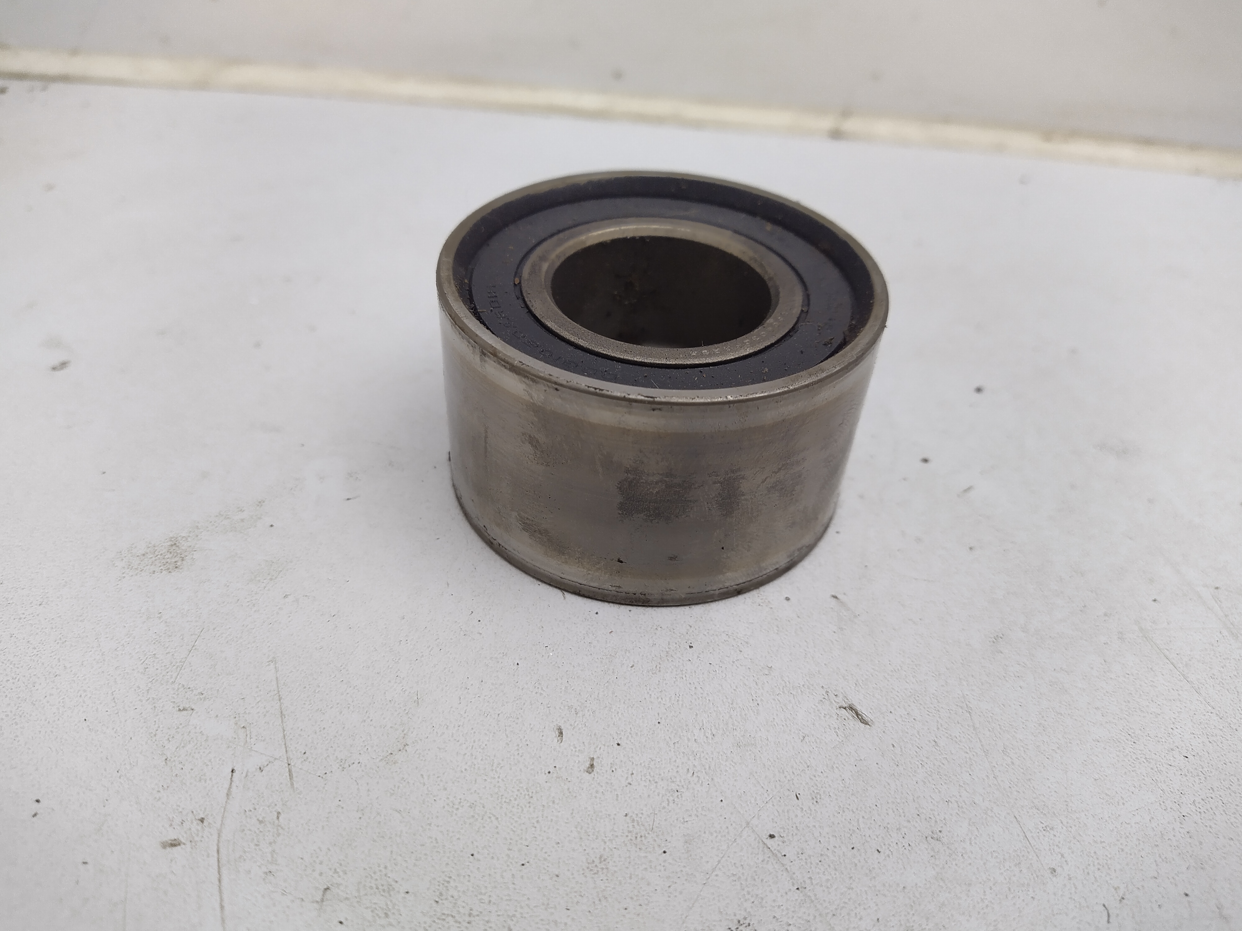 Umlenkrolle vom Zahnriemen, passend für Subaru EJ20 EJ22 EJ25 Motoren Umlenkrolle vom Zahnriemen, passend für Subaru EJ20 EJ22 EJ25 Motoren