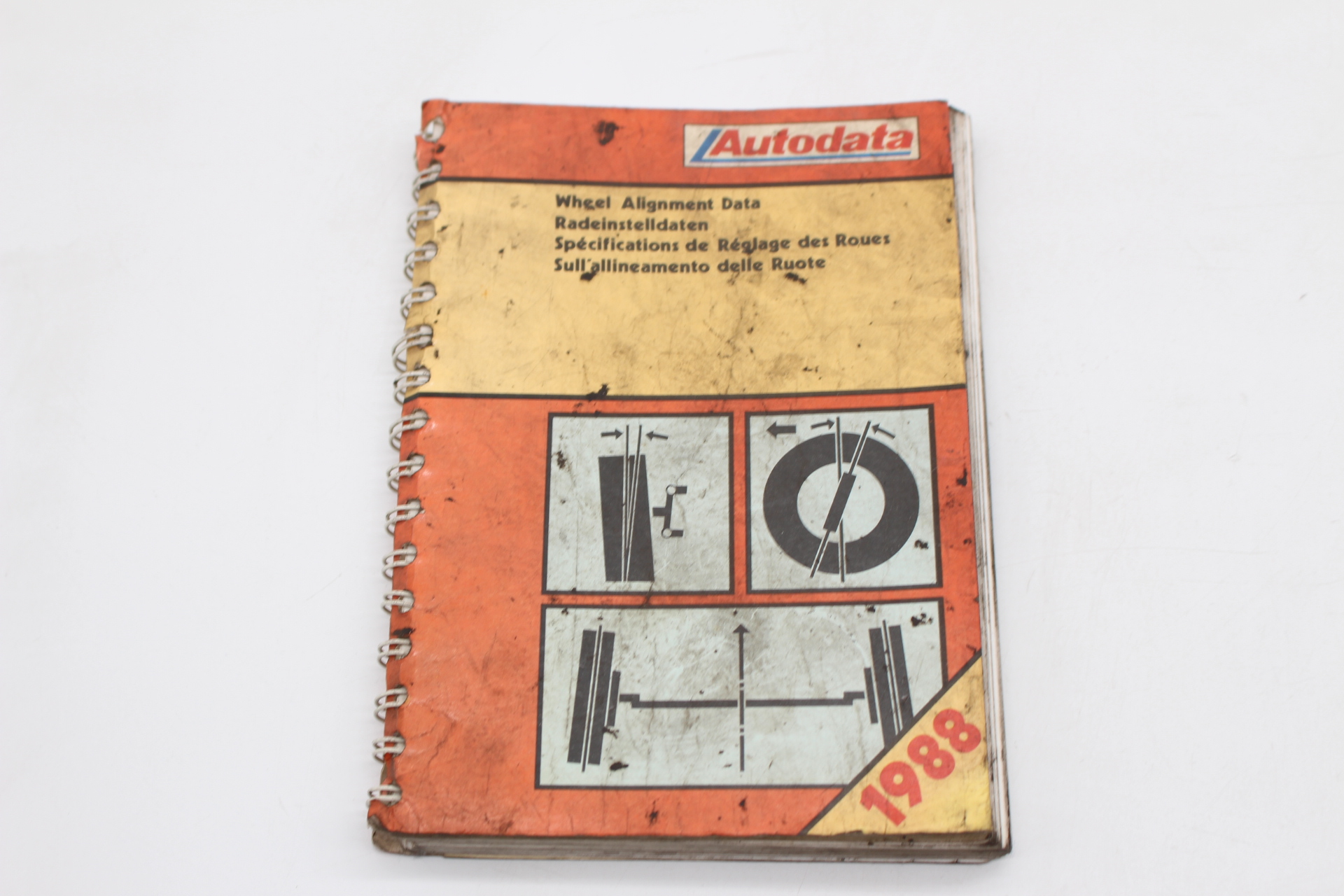 Autodata Radeinstelldaten Buch 1988 für die Achsvermessung ideal für Oldtimer