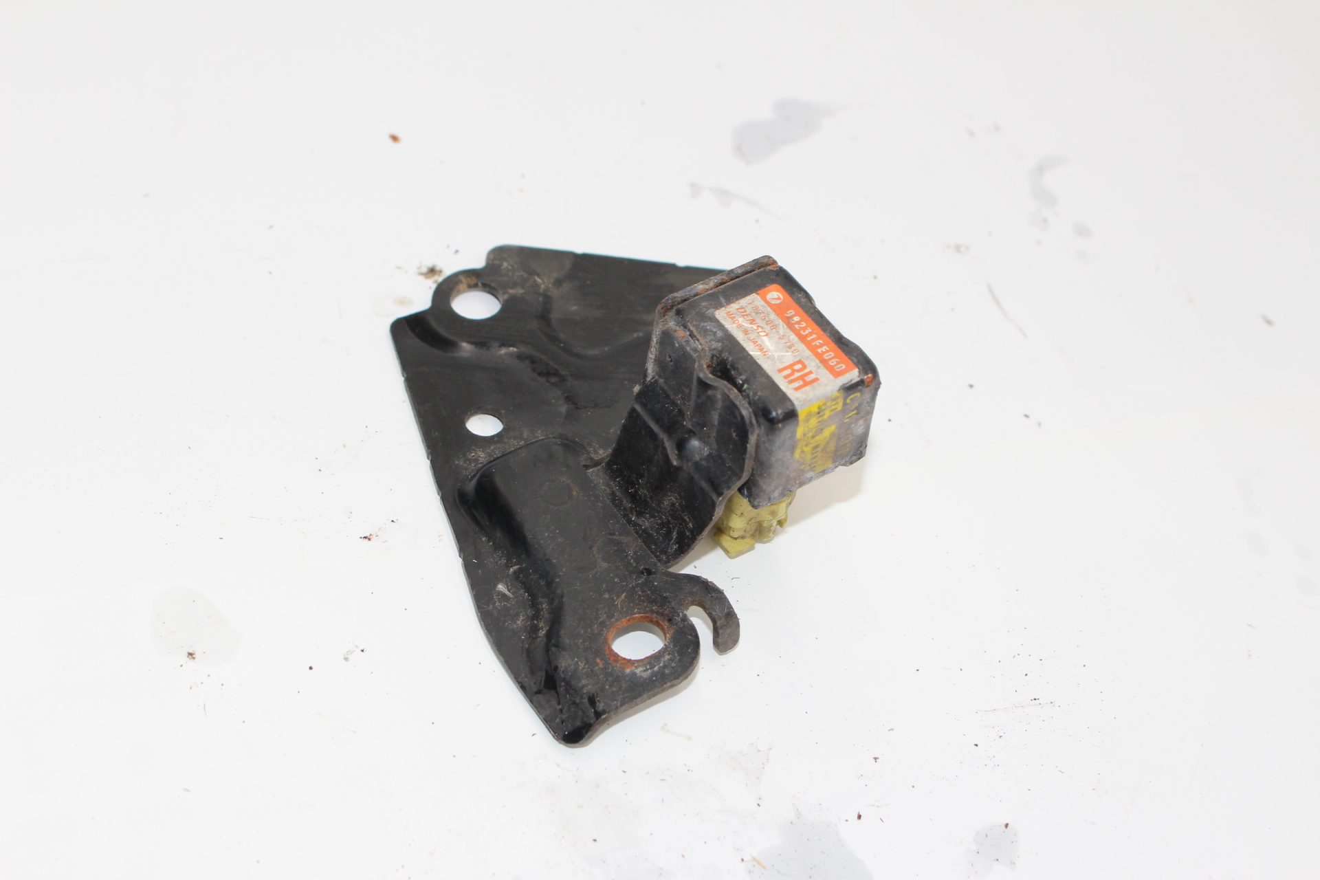 Sensor Airbag rechts 98231FE060 für Subaru Impreza WRX GD GG 01-04 RHD 