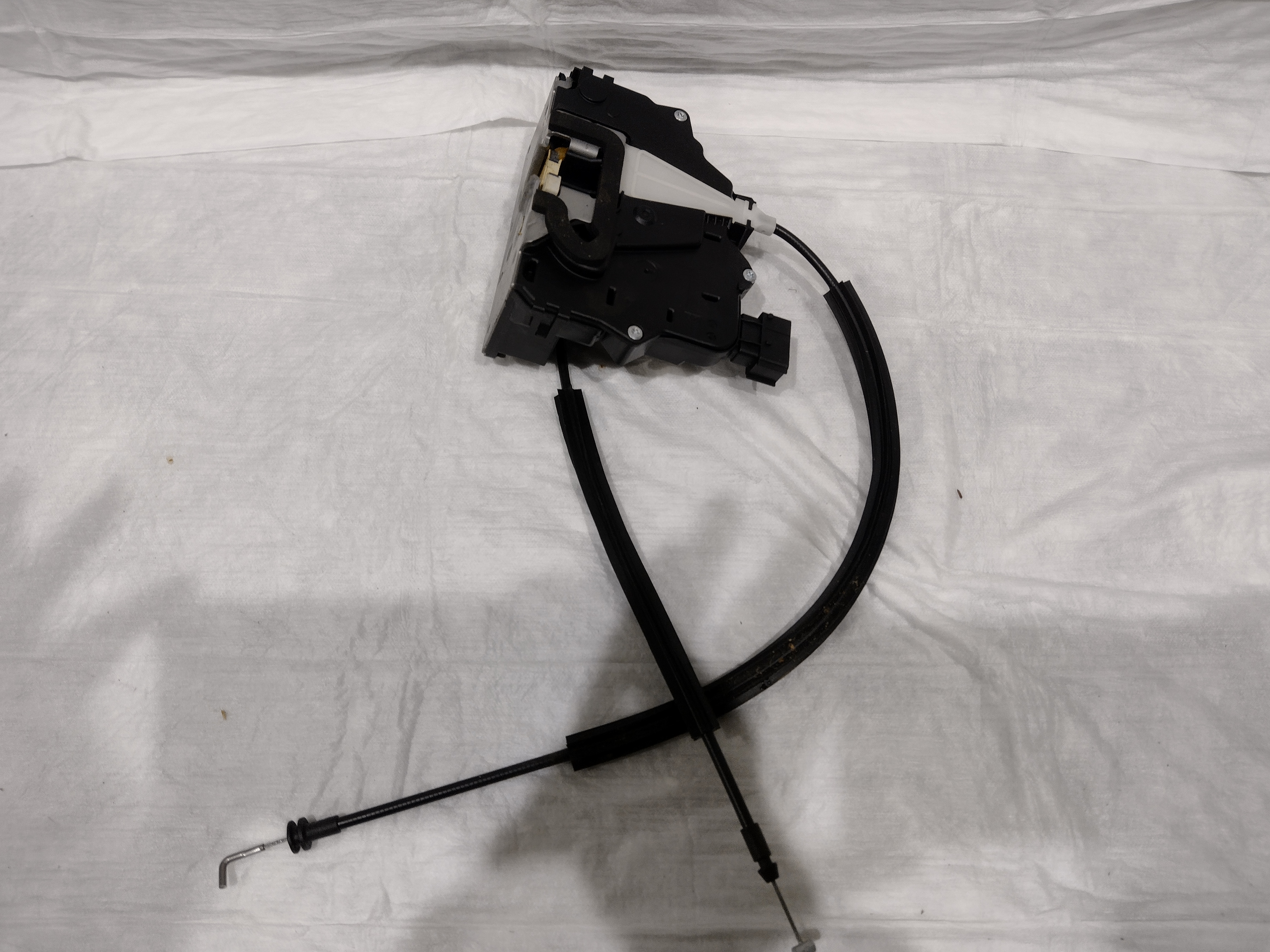 Peugeot Boxer / Citroen Jumper Fiat Ducato Türschloss vorne rechts 9136Z5 NEU NOS NEW Peugeot Boxer / Citroen Jumper Fiat Ducato Türschloss vorne rechts 9136Z5 NEU NOS NEW