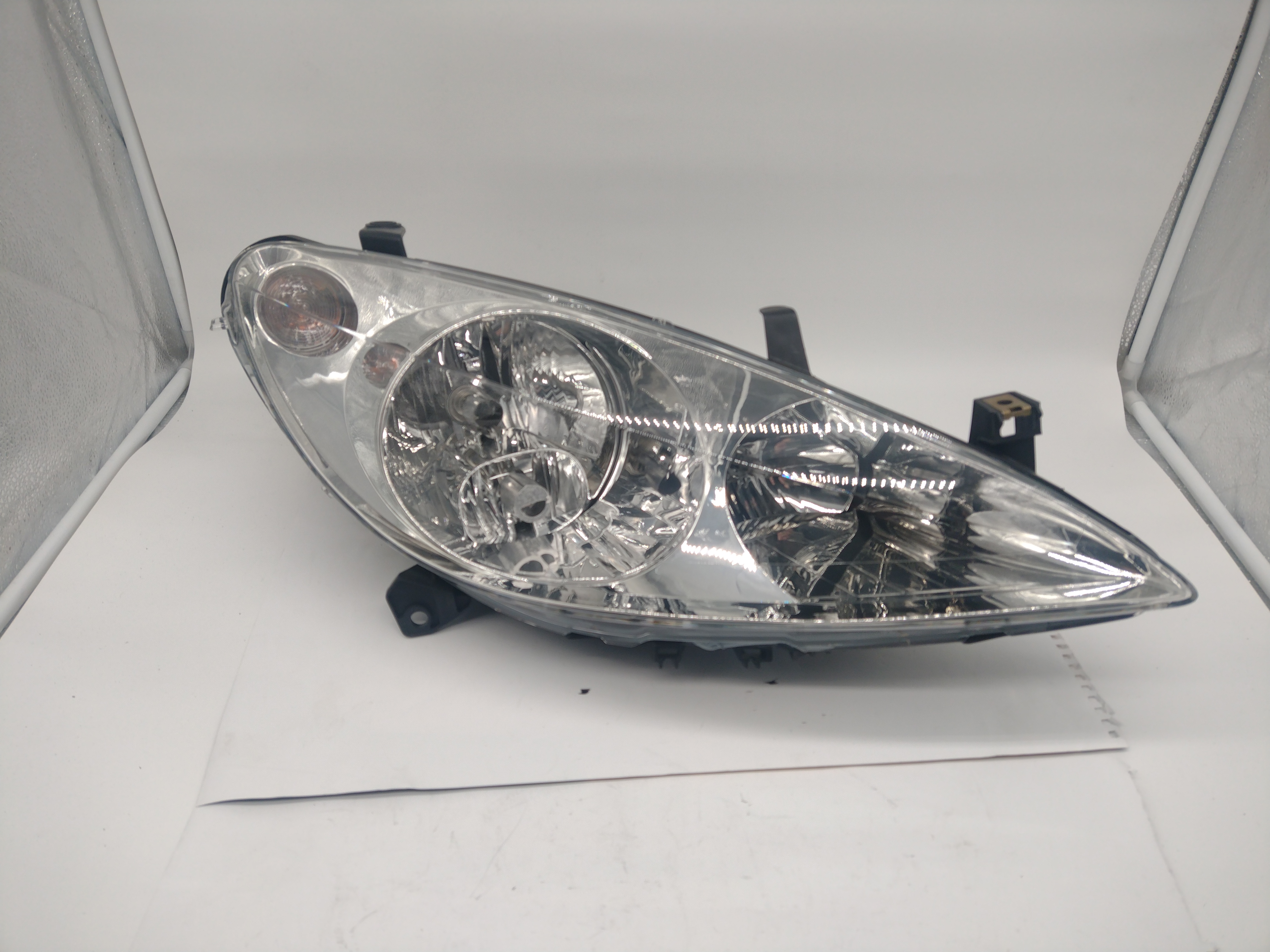 Peugeot 307 Scheinwerfer rechts 6205ZR NEU NOS NEW Peugeot 307 Scheinwerfer rechts 6205ZR NEU NOS NEW
