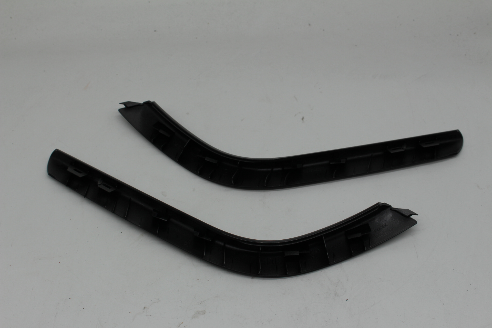 Peugeot Peugeot SATZ ZIERSTÜCK 9342T1 NEU NOS NEW OEM