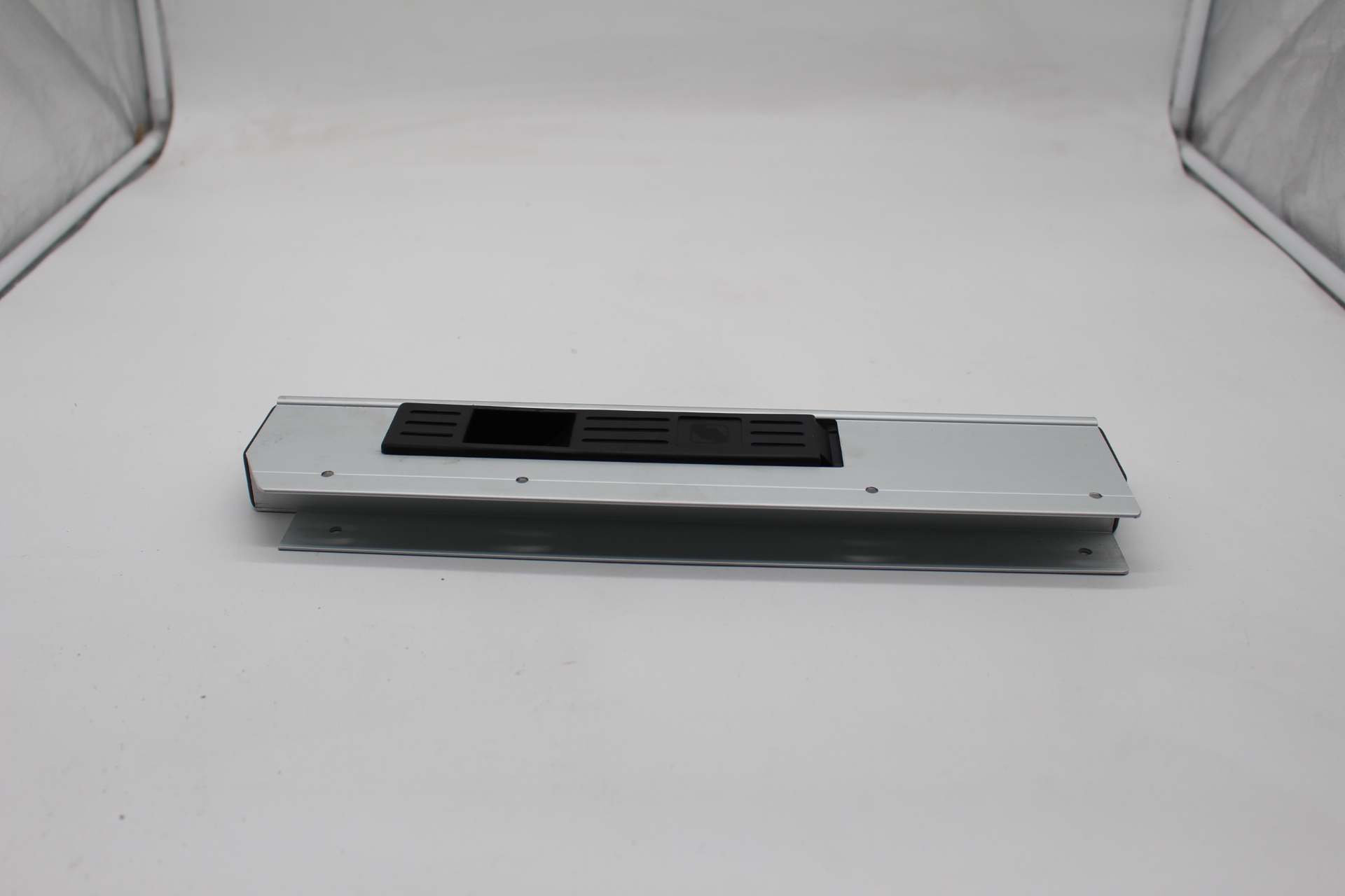 Peugeot / Citroen Ladefläche Verriegelung 7220H0 NEU NOS NEW OEM