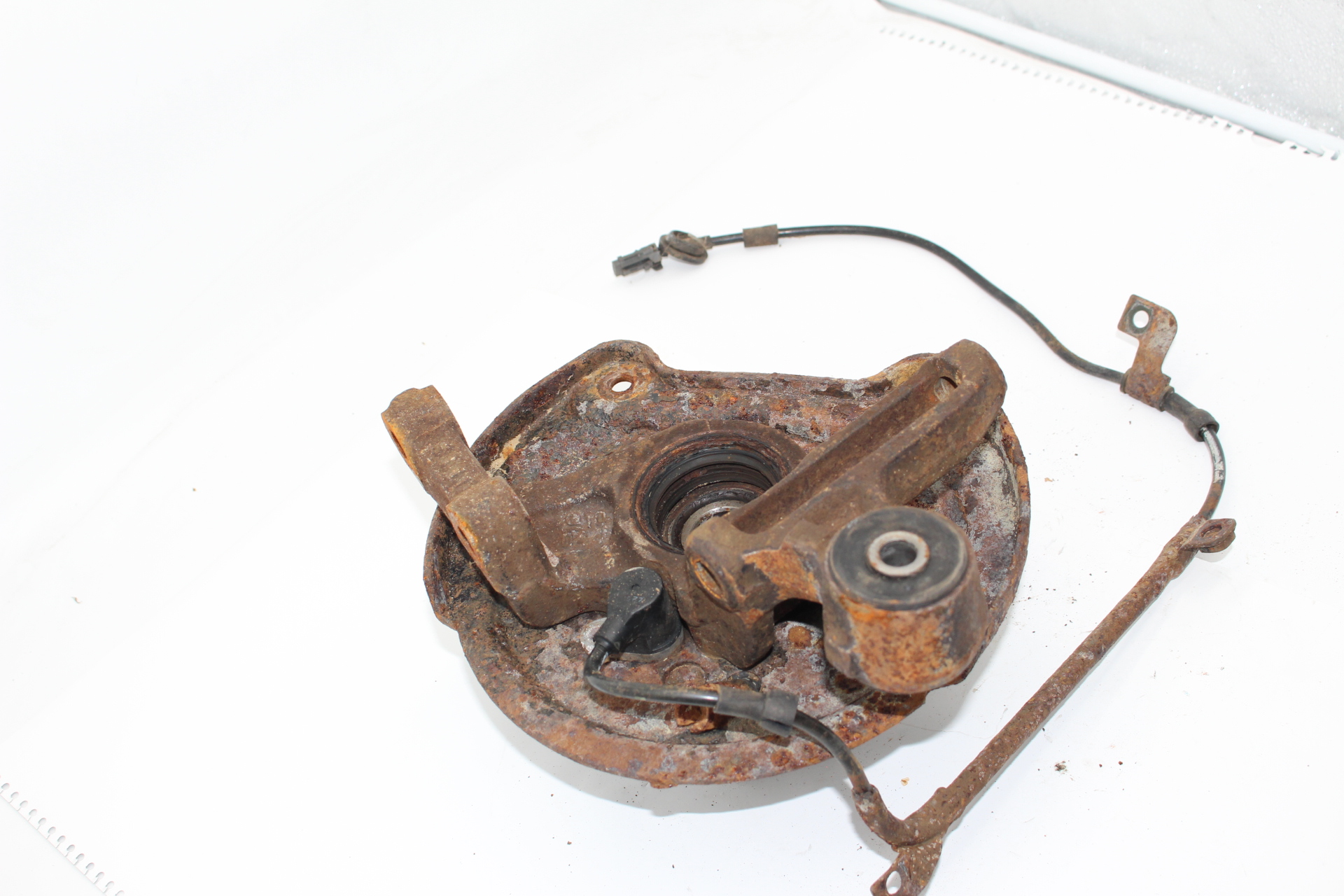 Achsschenkel Radlagergehäuse ABS Sensor hinten rechts für Subaru Impreza GC GF Legacy BC BJF BD BG Forester SF