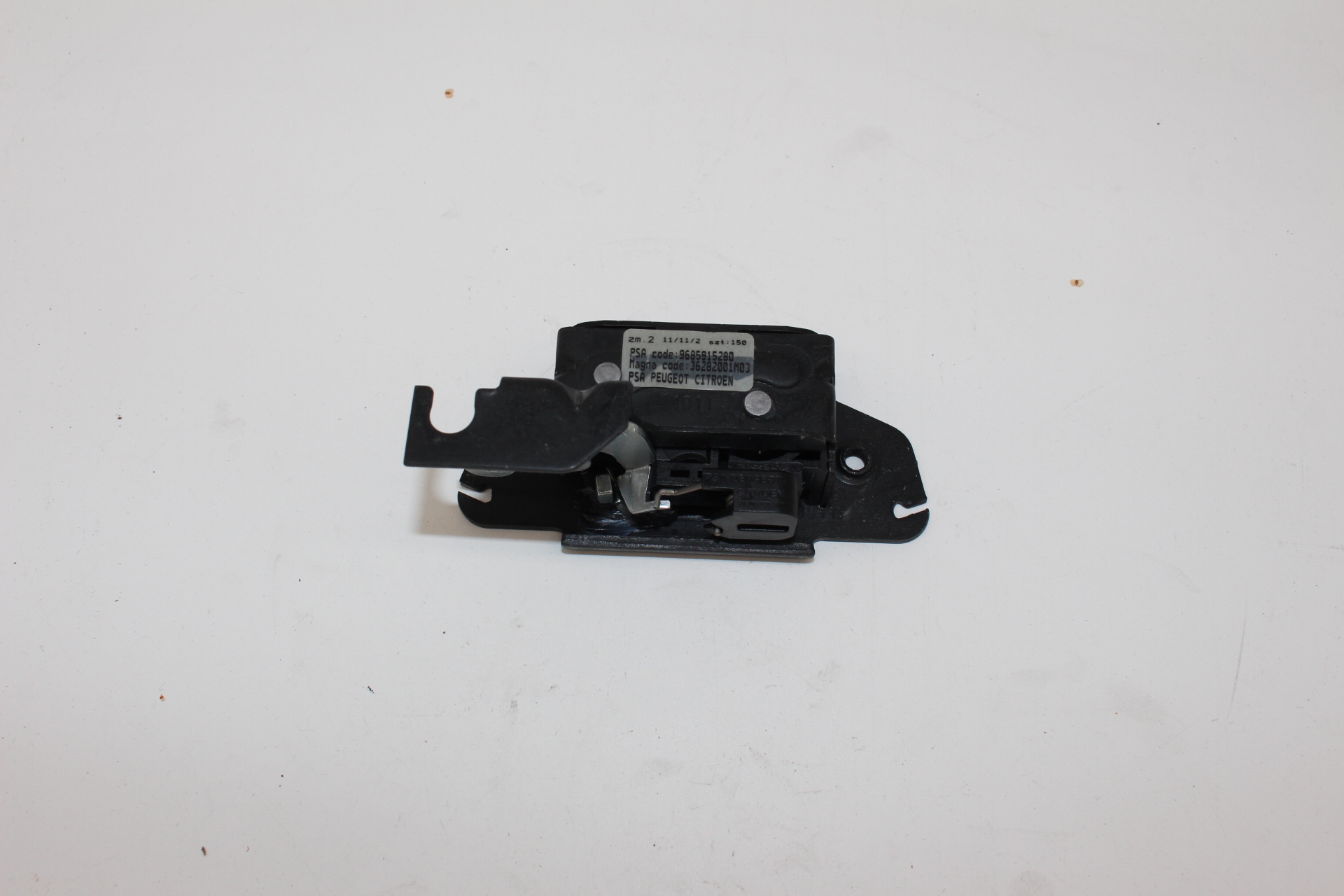 Peugeot / Citroen Heckklappenschloss 8719F7 NOS NEW OEM