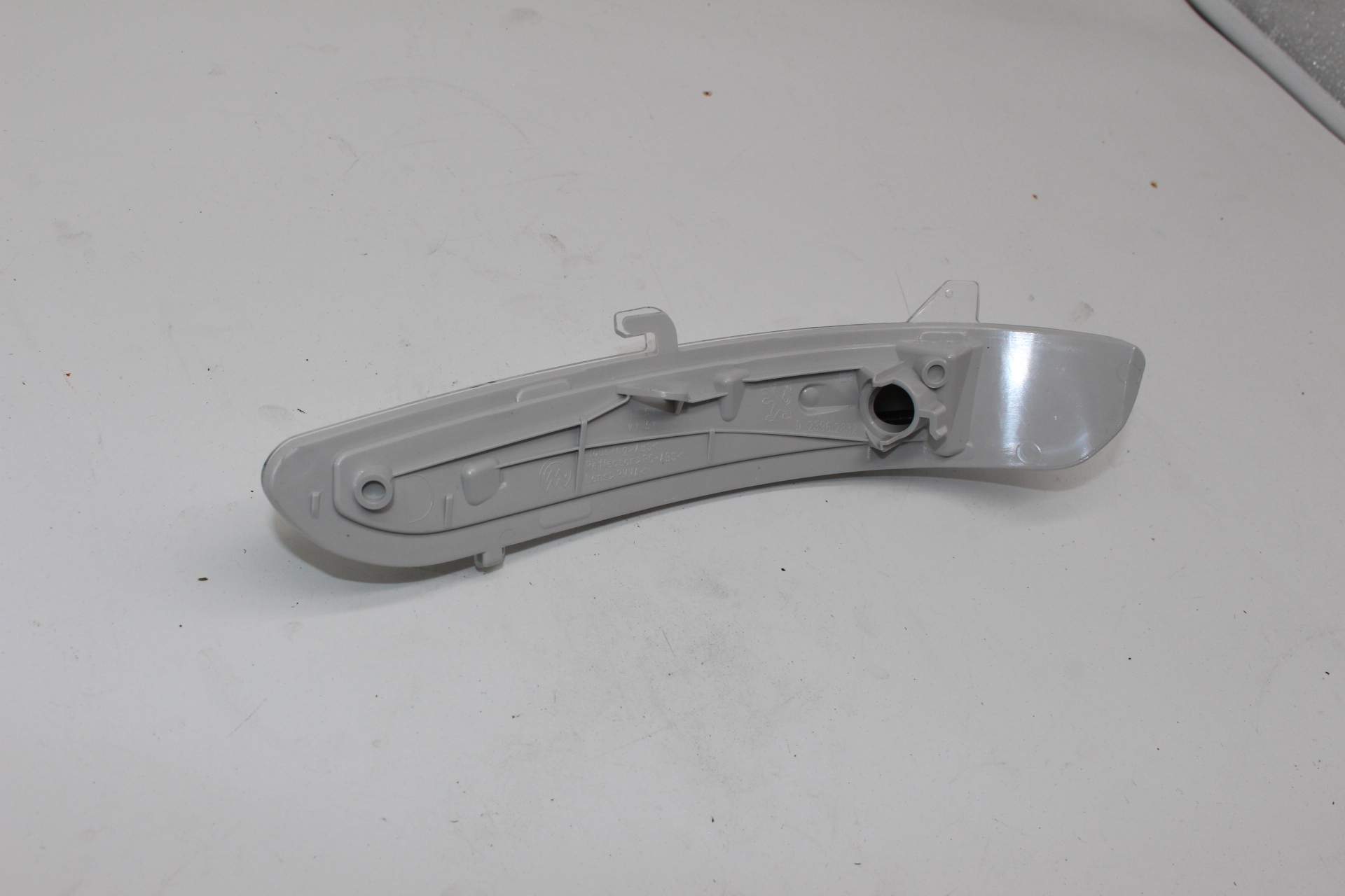 Citroen C3 III / Peugeot 208 2008 / Opel CORSA F Blinker im Außenspiegel rechts 1607512680 NOS NEW OEM
