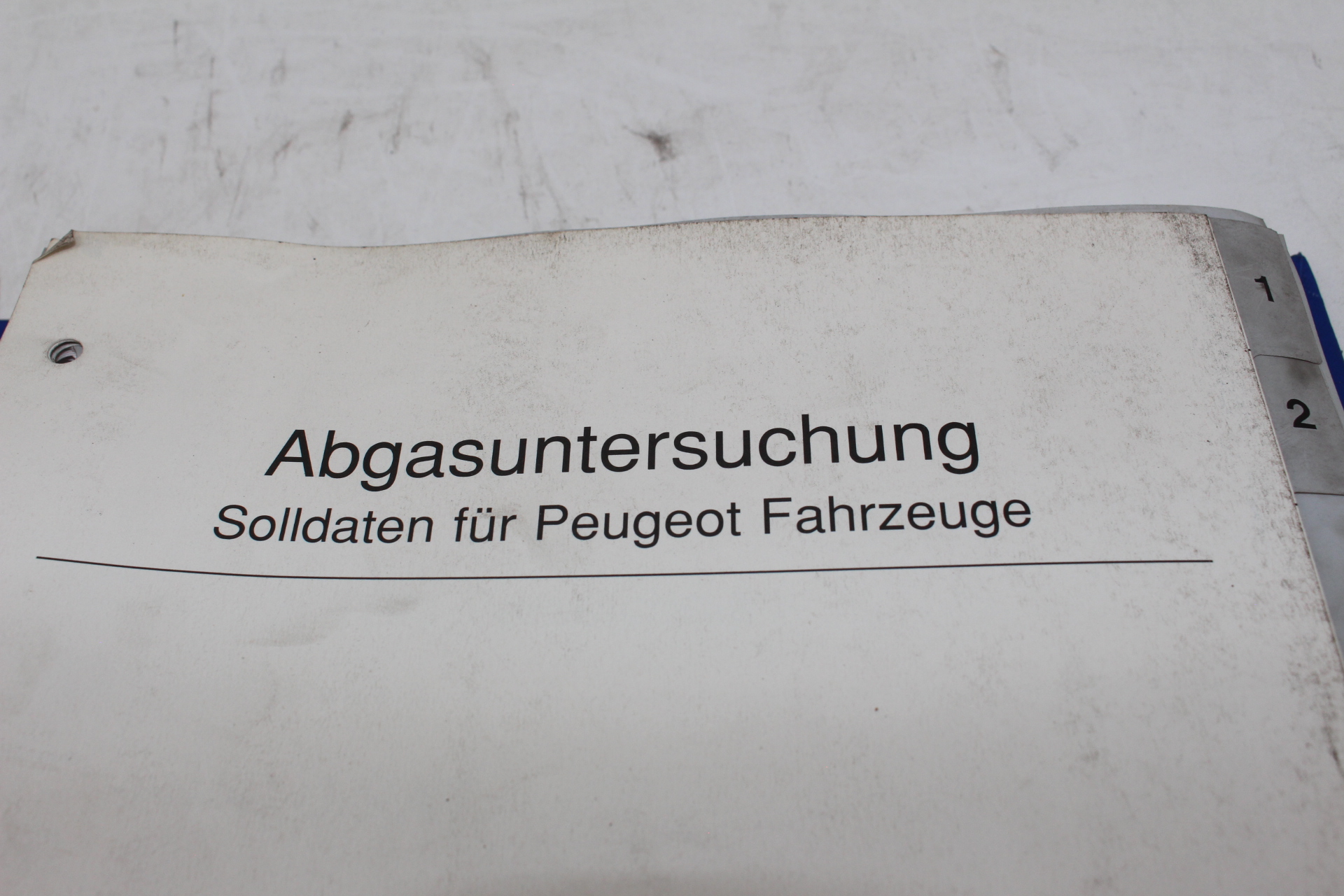 Original Peugeot Ordner Abgasuntersuchung Solldaten Oktober 2002 RAR SELTEN SAMMLER